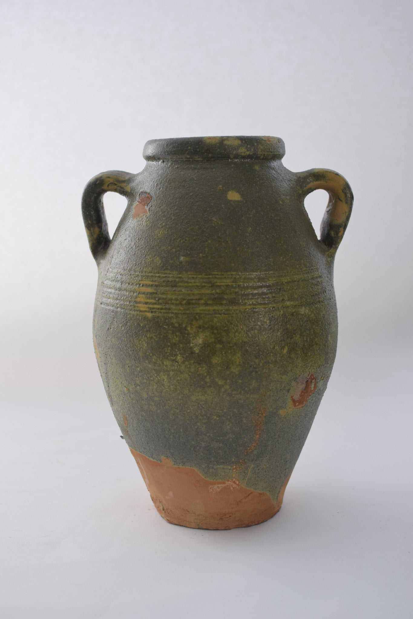 Victoire Olive Vessel