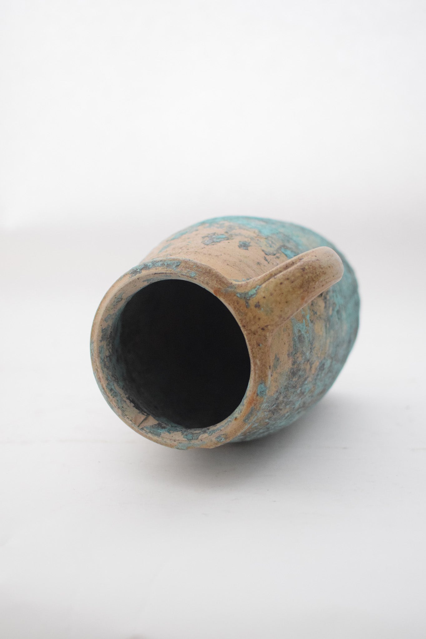 Chippy French Pitcher Vessel
