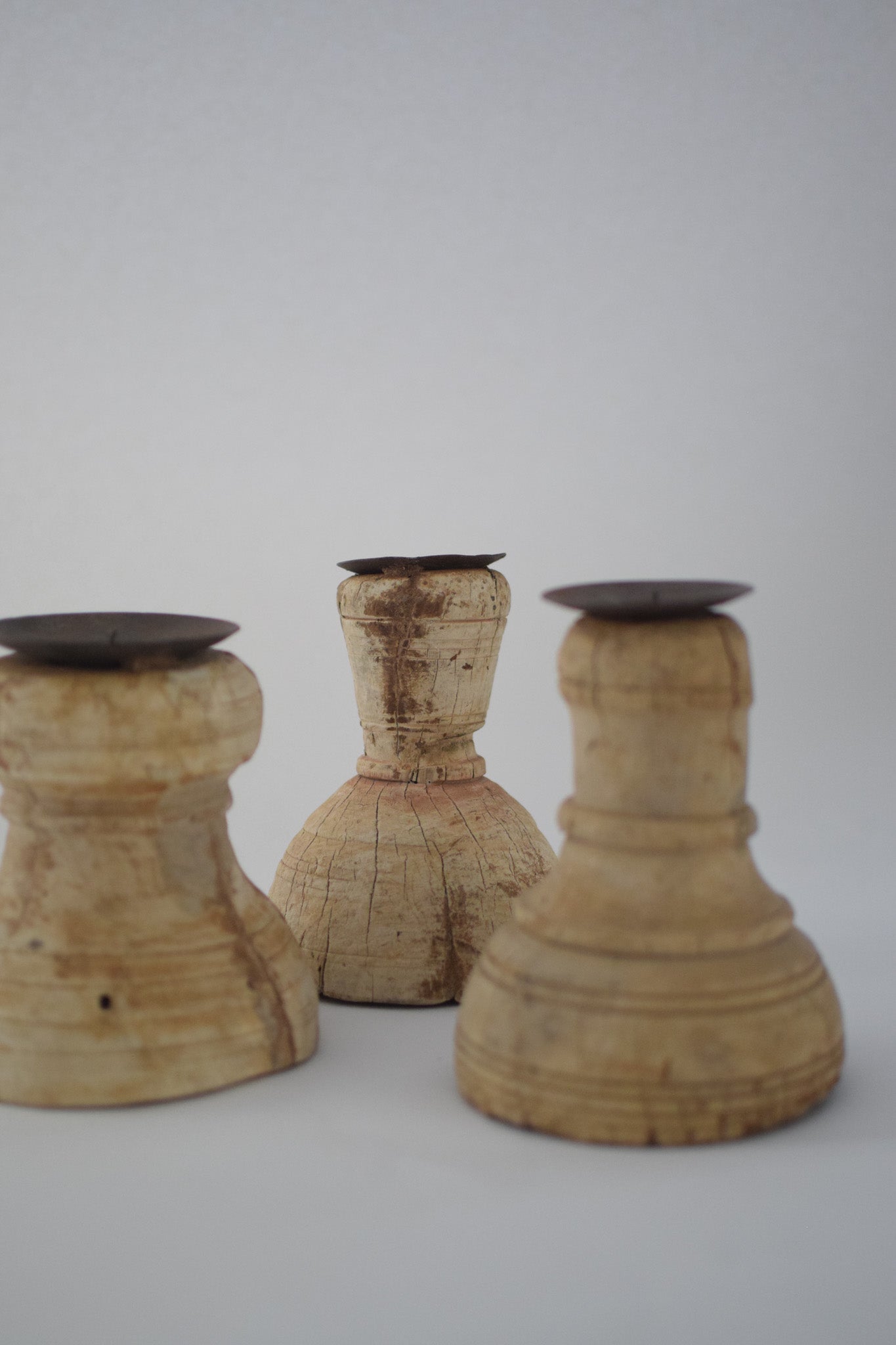 Arjun Carved Candle Stand