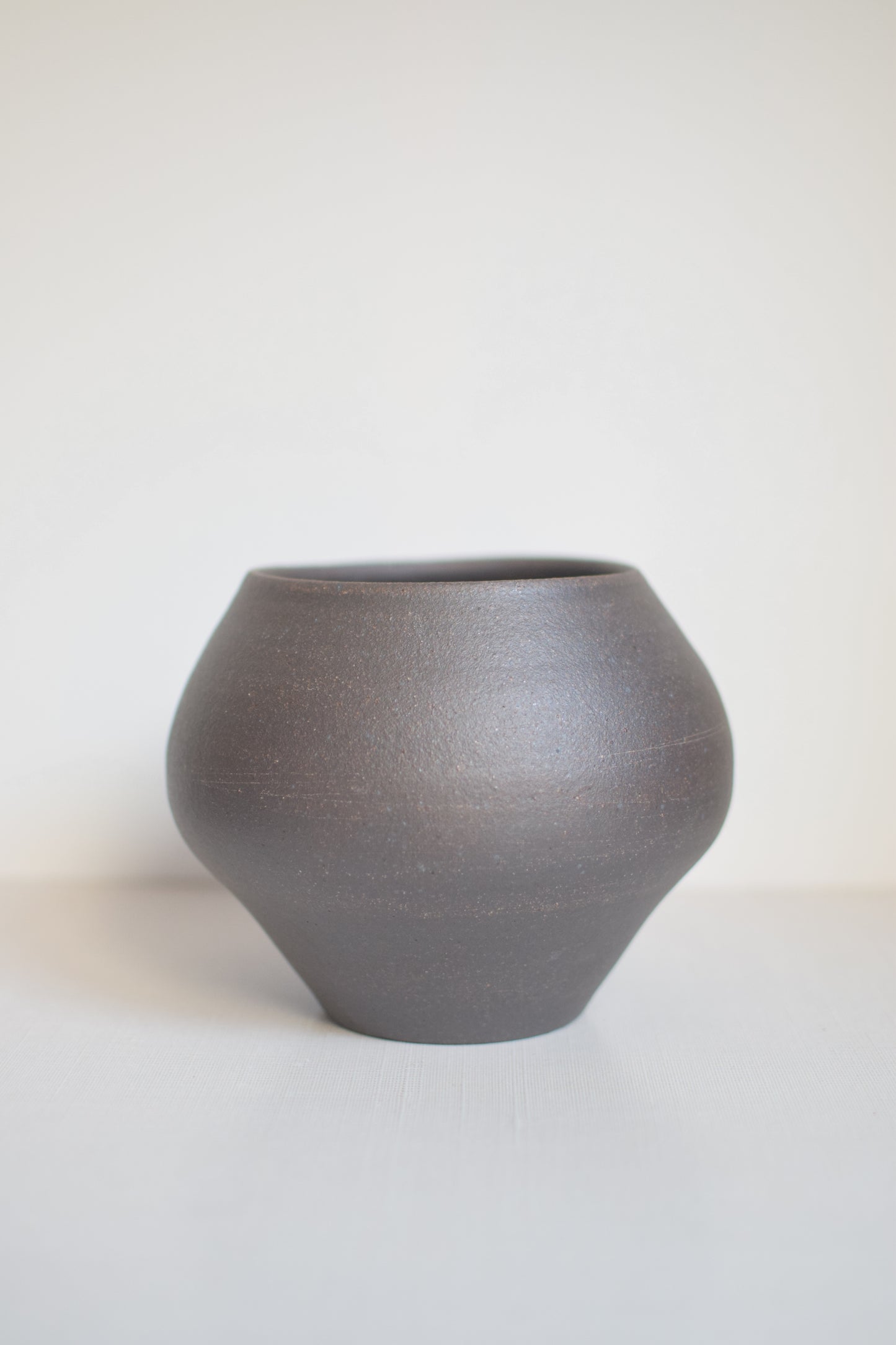 Earthen Noir Vase