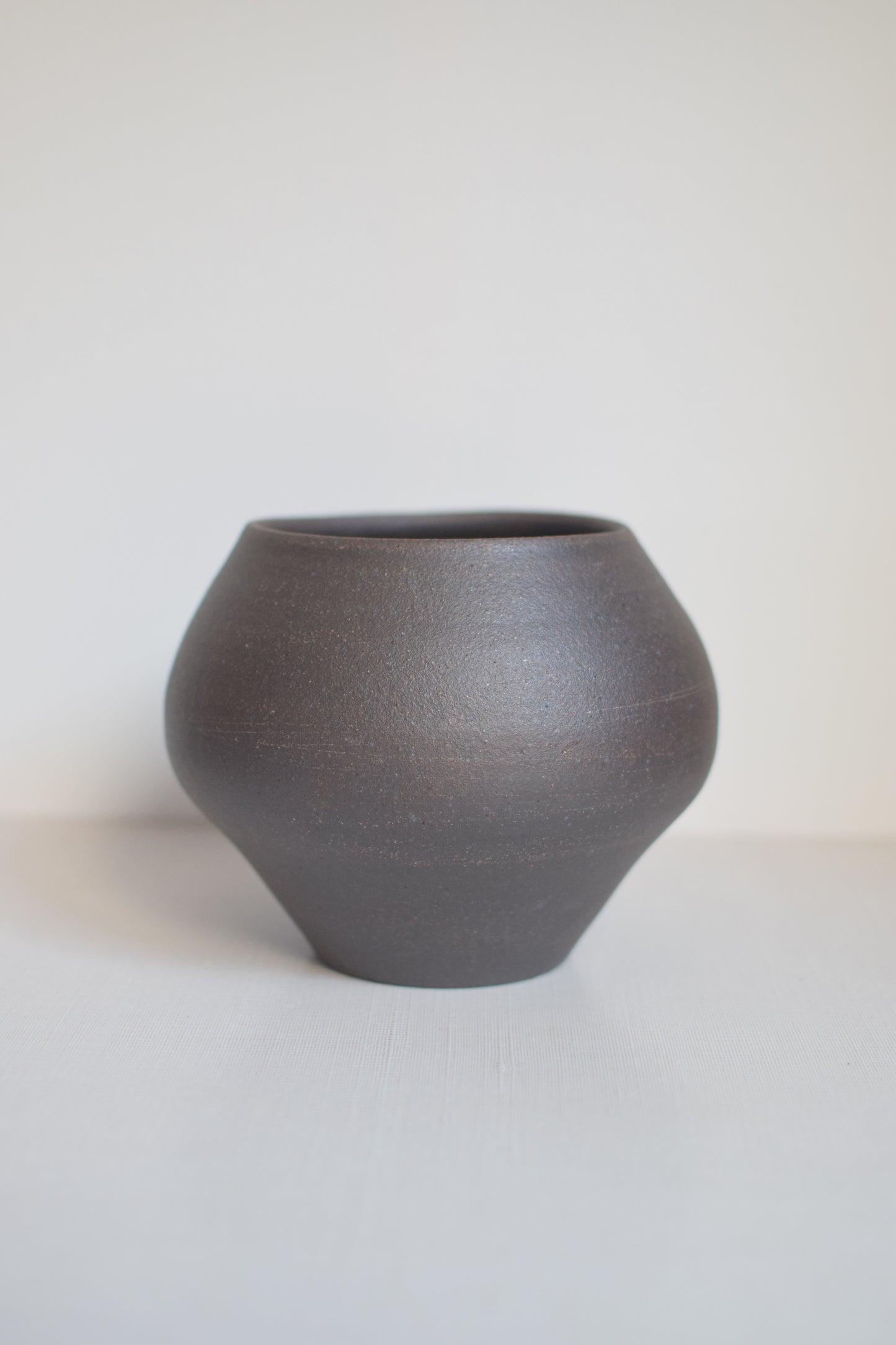Earthen Noir Vase