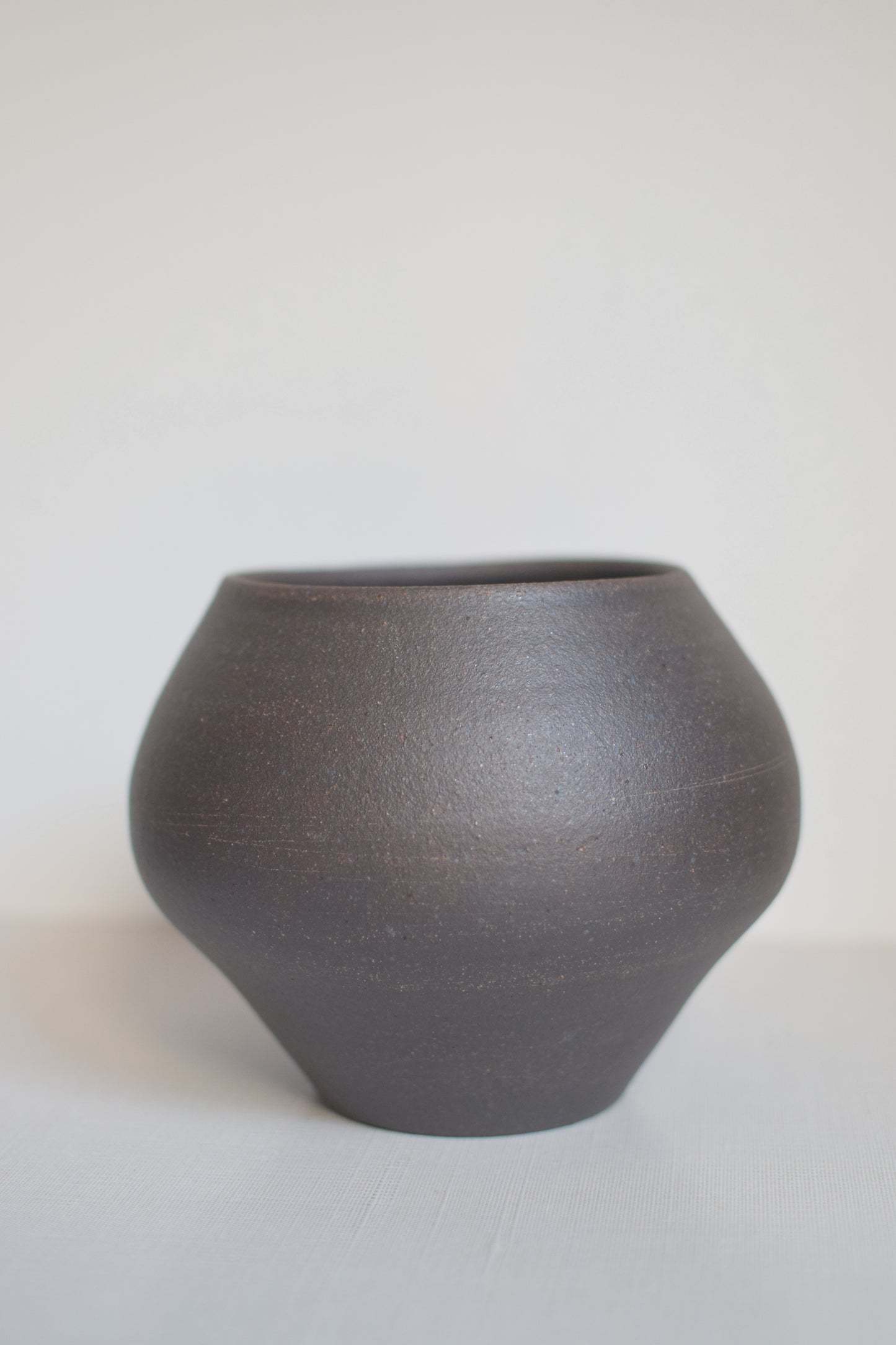 Earthen Noir Vase