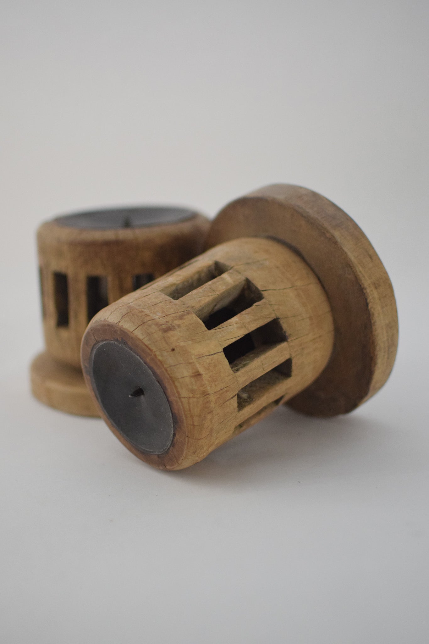 Dhruv Carved Candle Stand (Small)