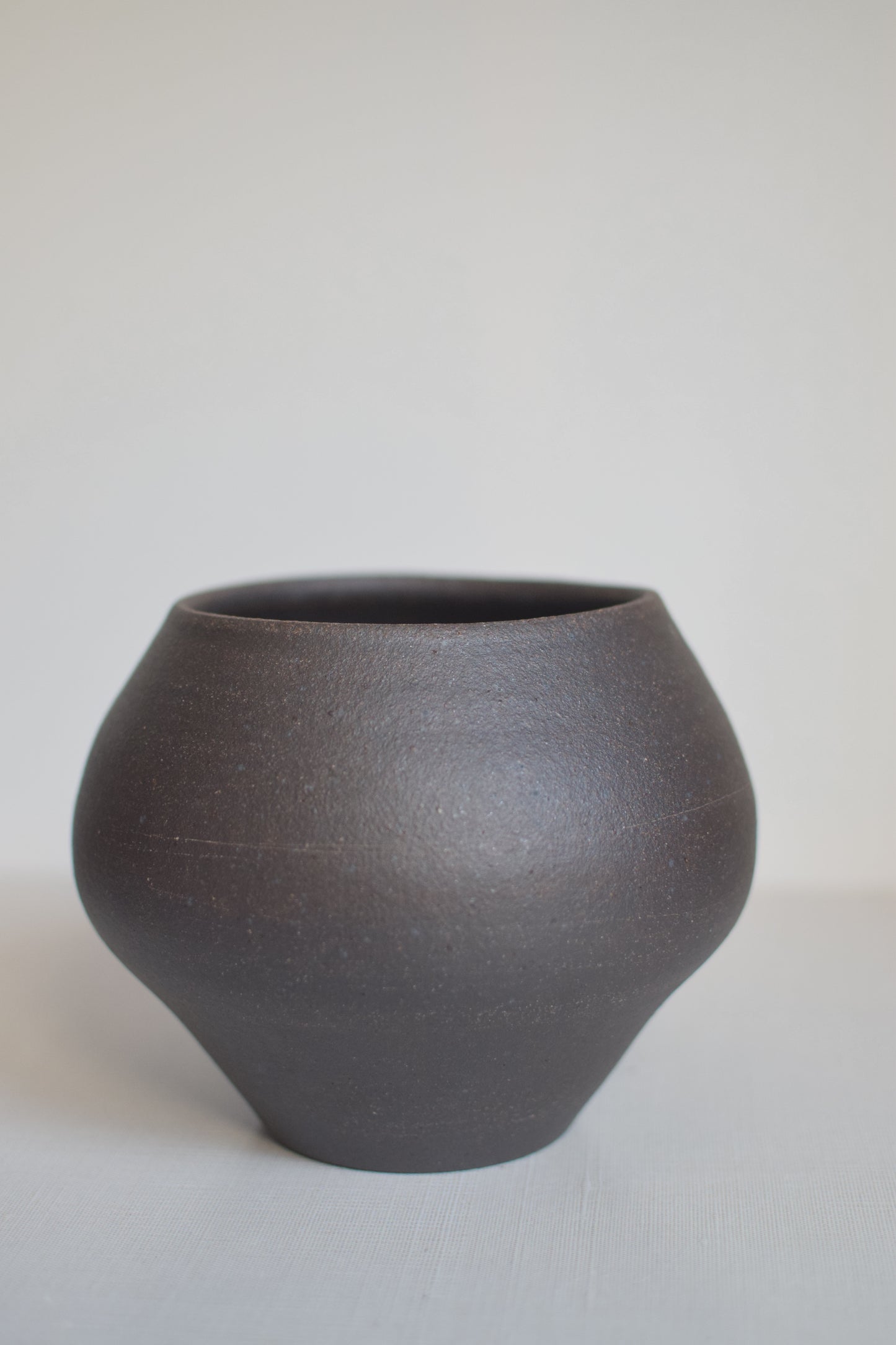 Earthen Noir Vase