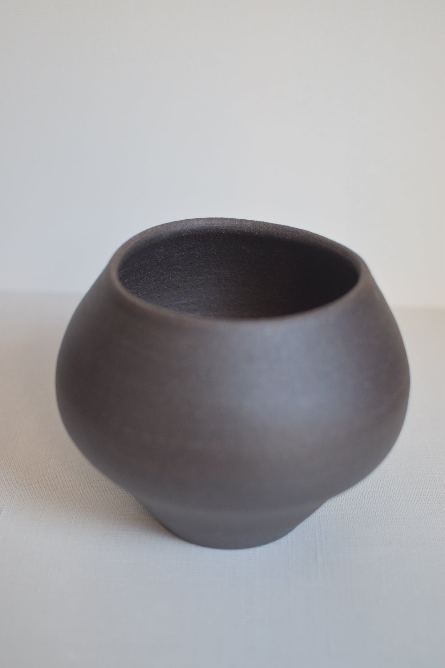 Earthen Noir Vase