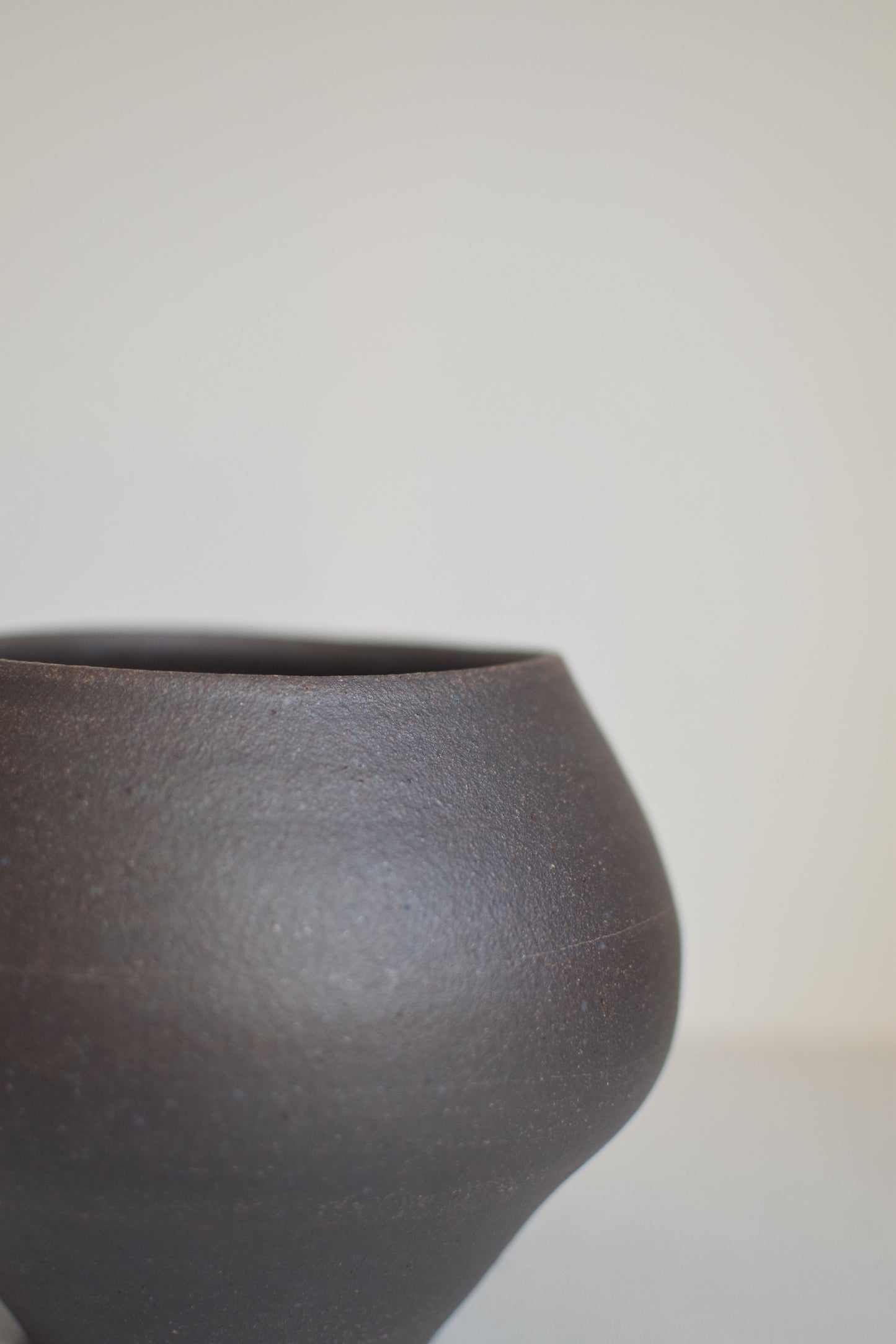 Earthen Noir Vase