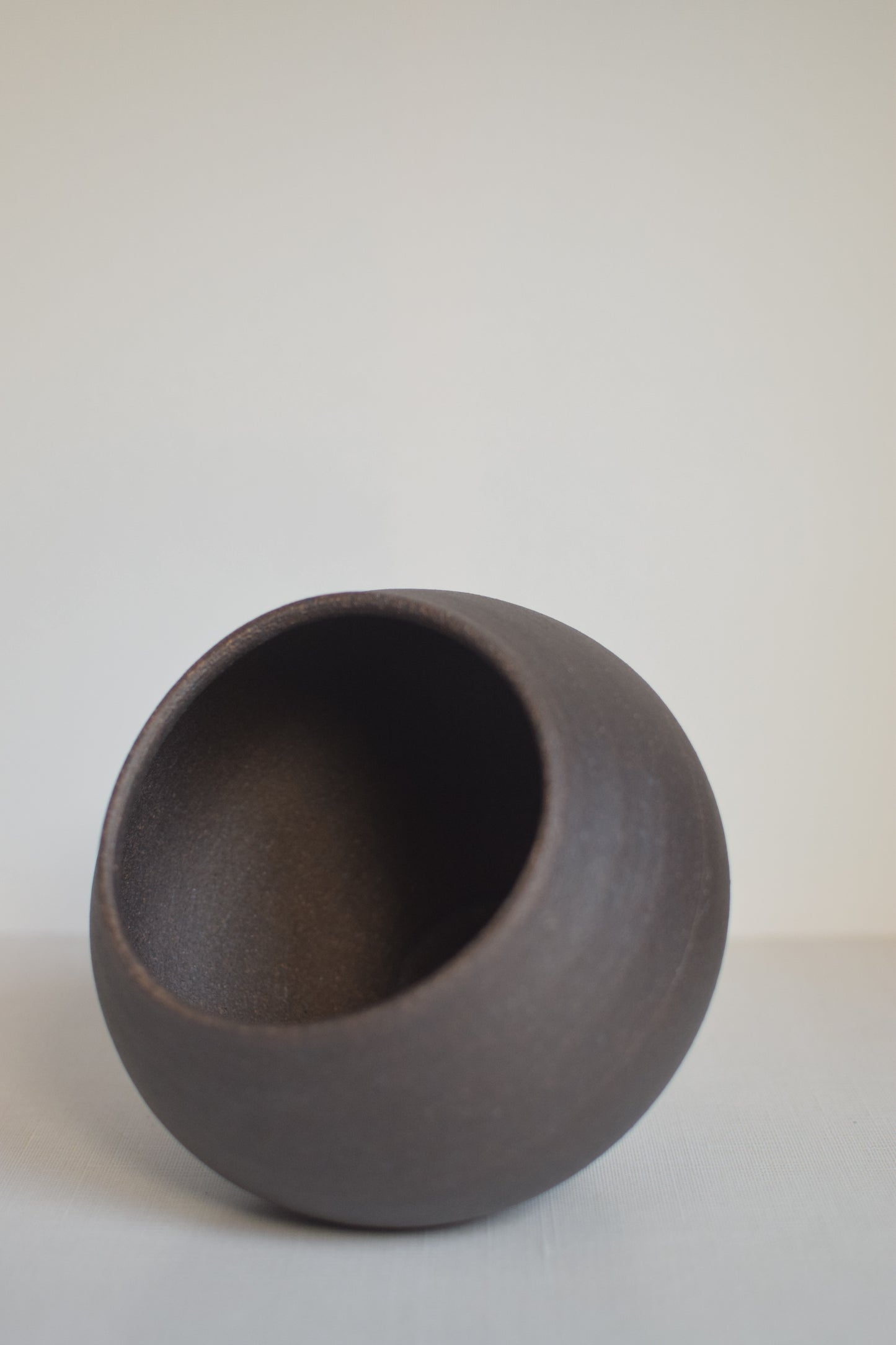 Earthen Noir Vase