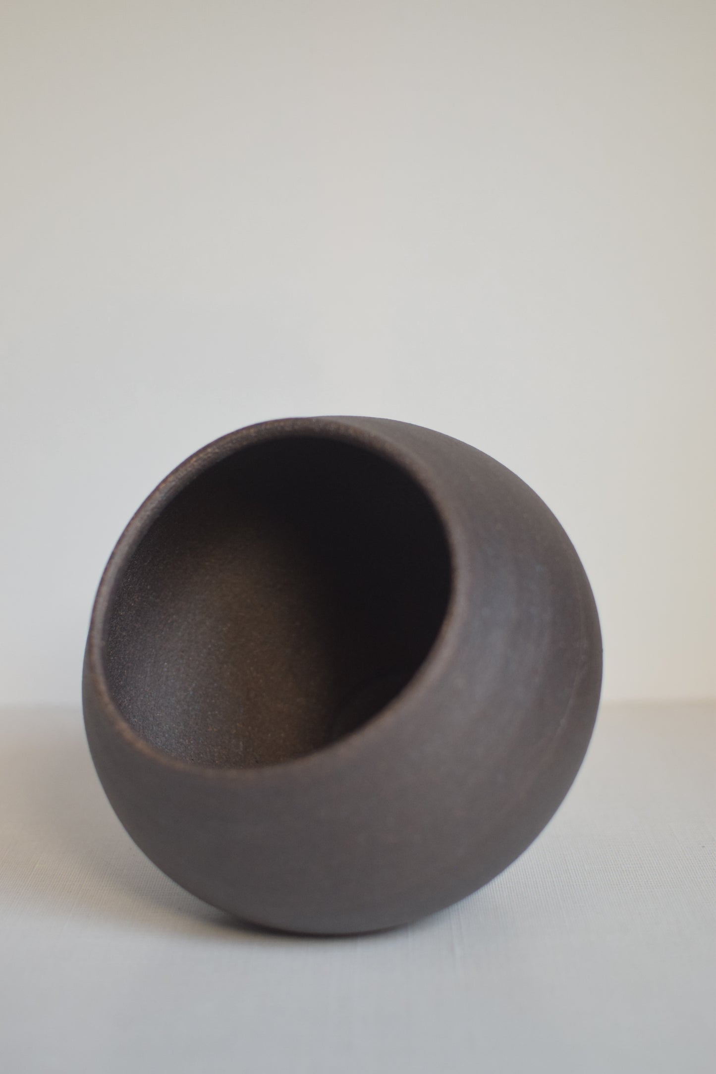 Earthen Noir Vase