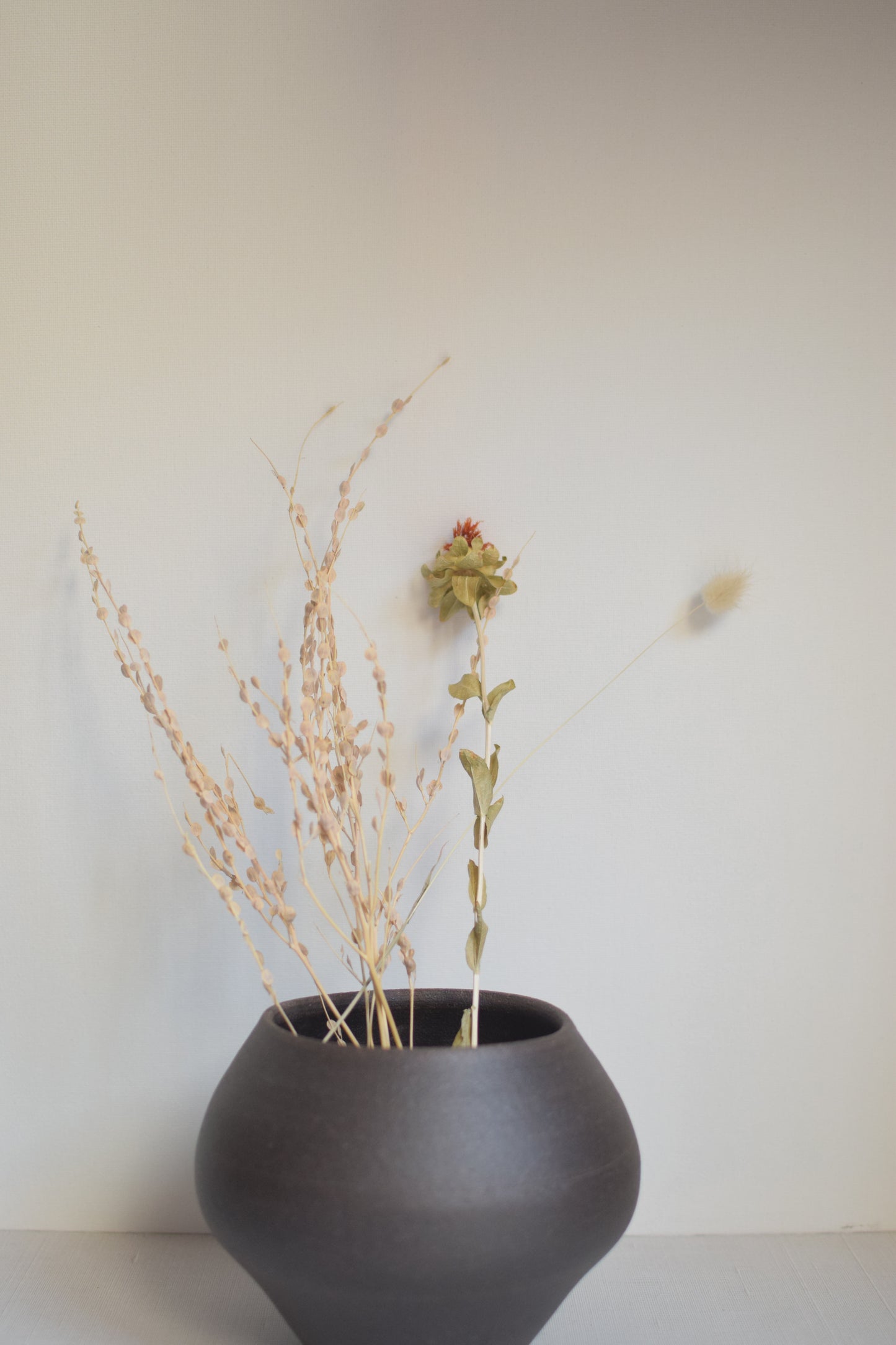 Earthen Noir Vase