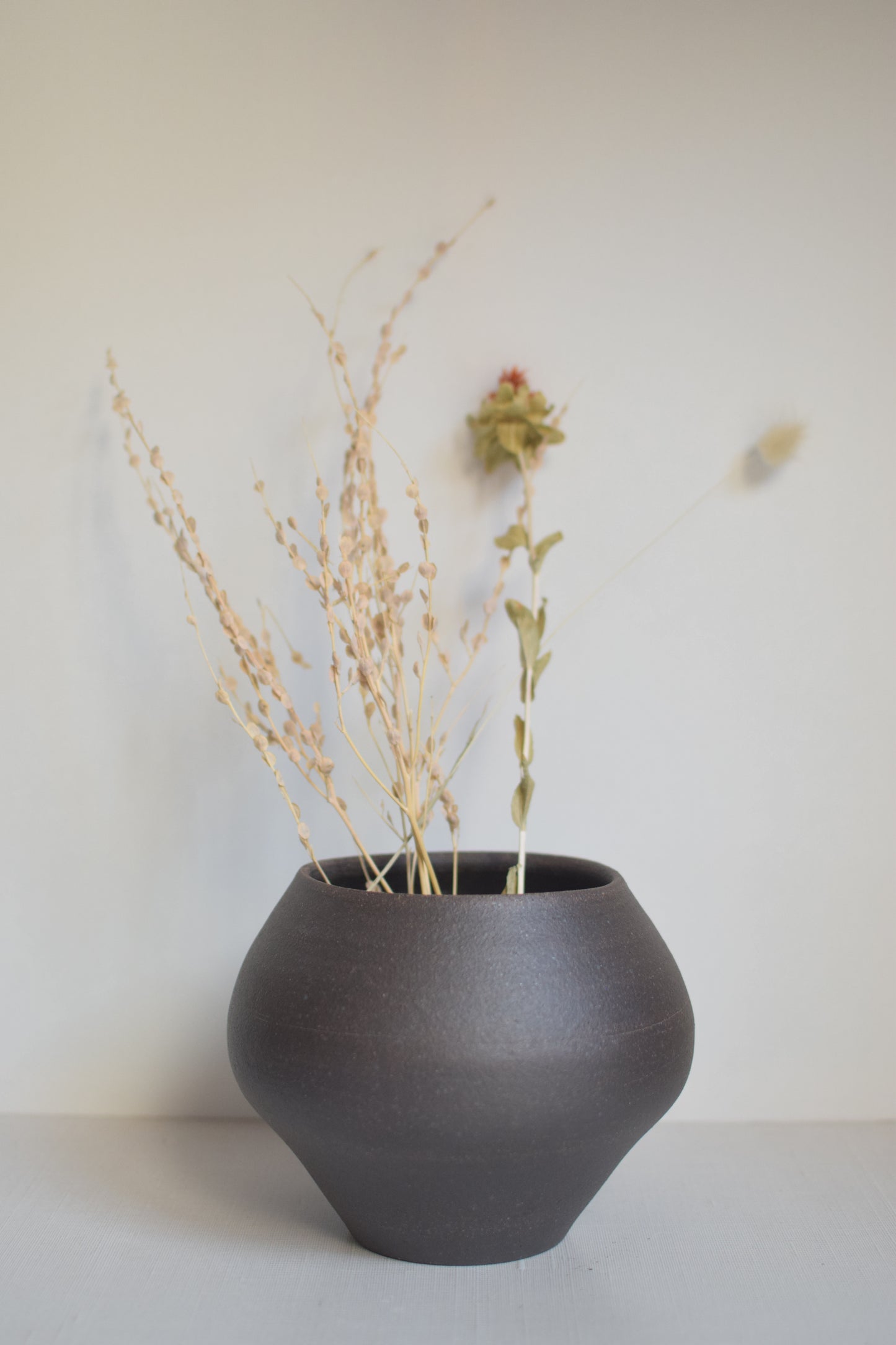 Earthen Noir Vase