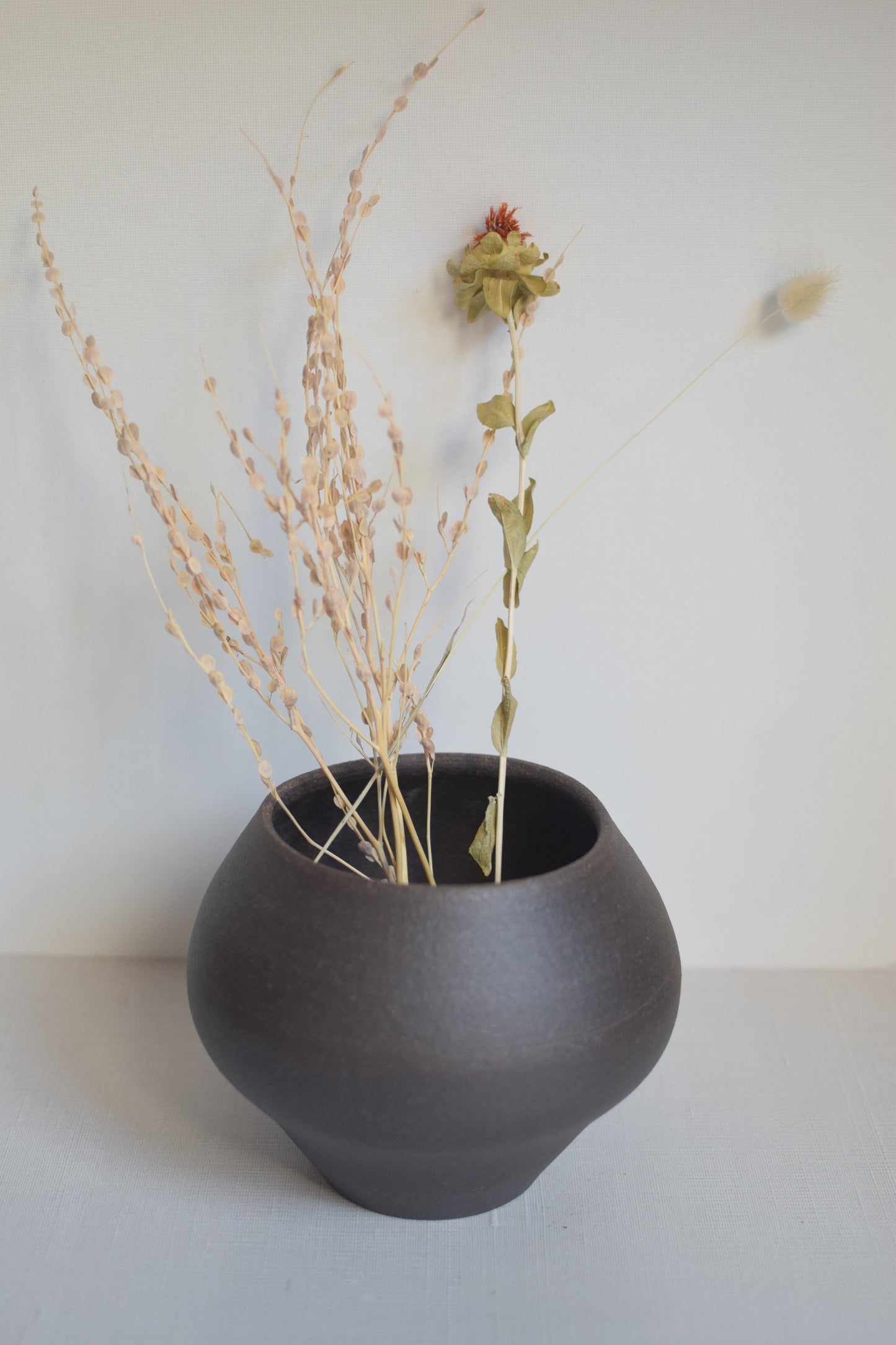 Earthen Noir Vase
