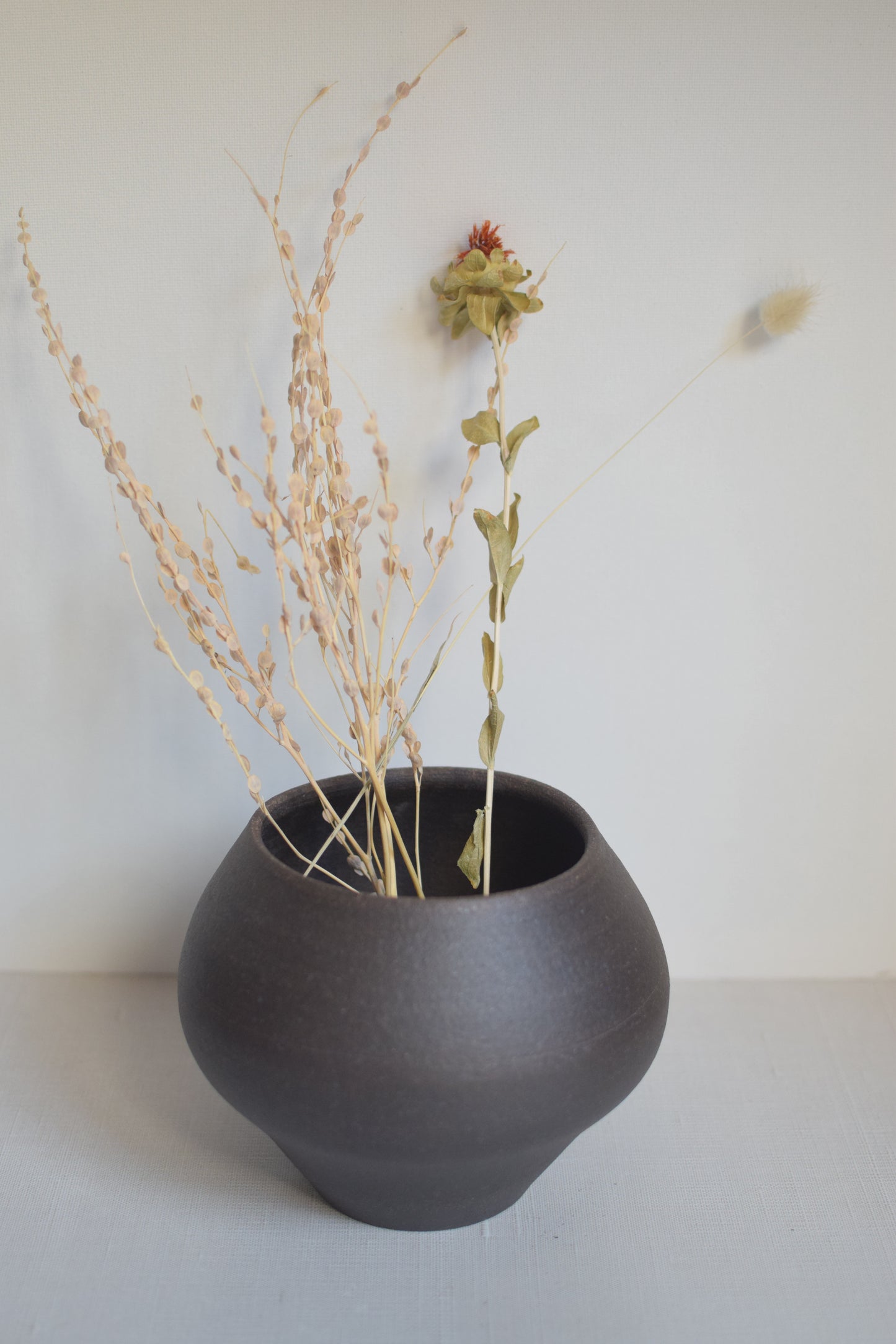 Earthen Noir Vase