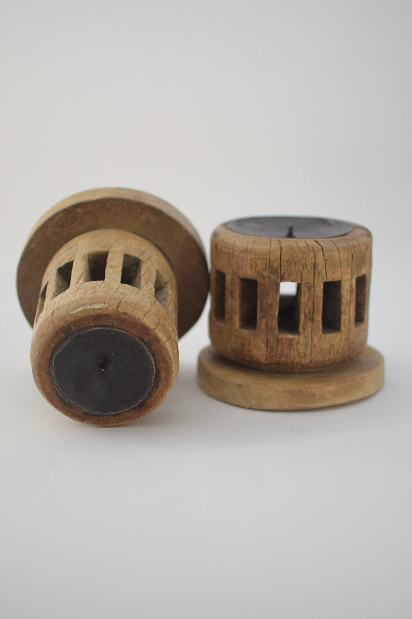 Dhruv Carved Candle Stand (Small)
