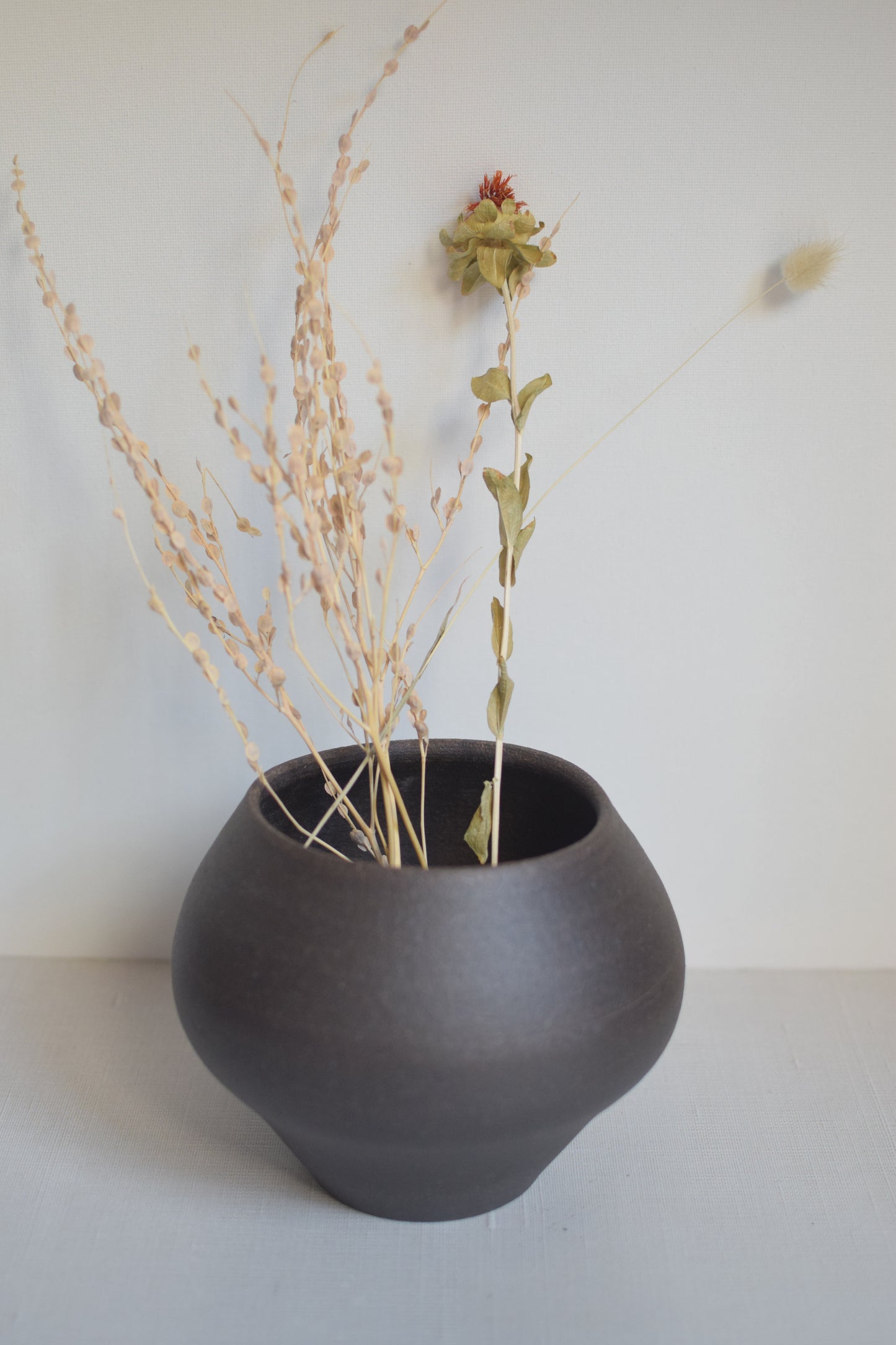 Earthen Noir Vase