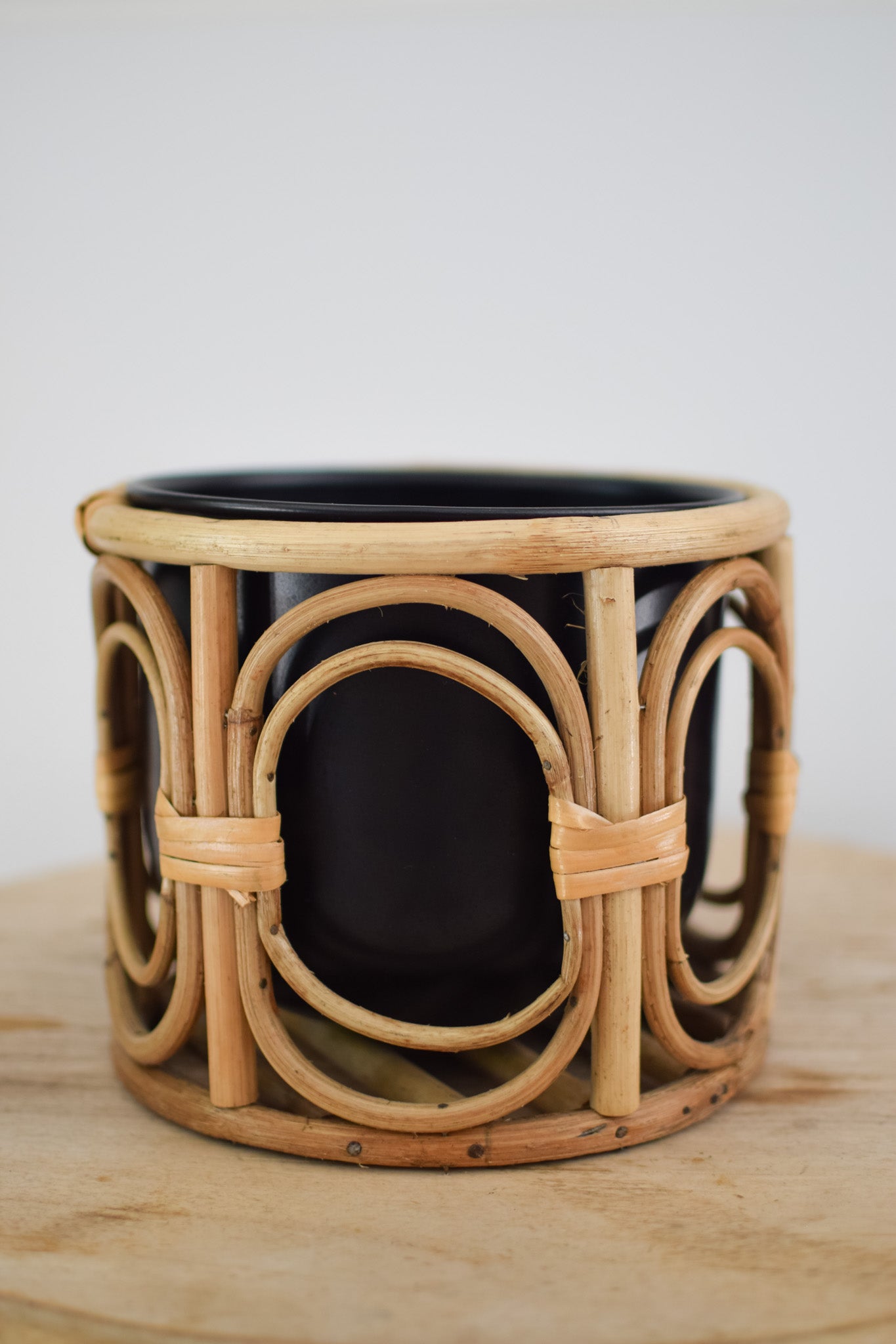 7" Boca Rattan Pot