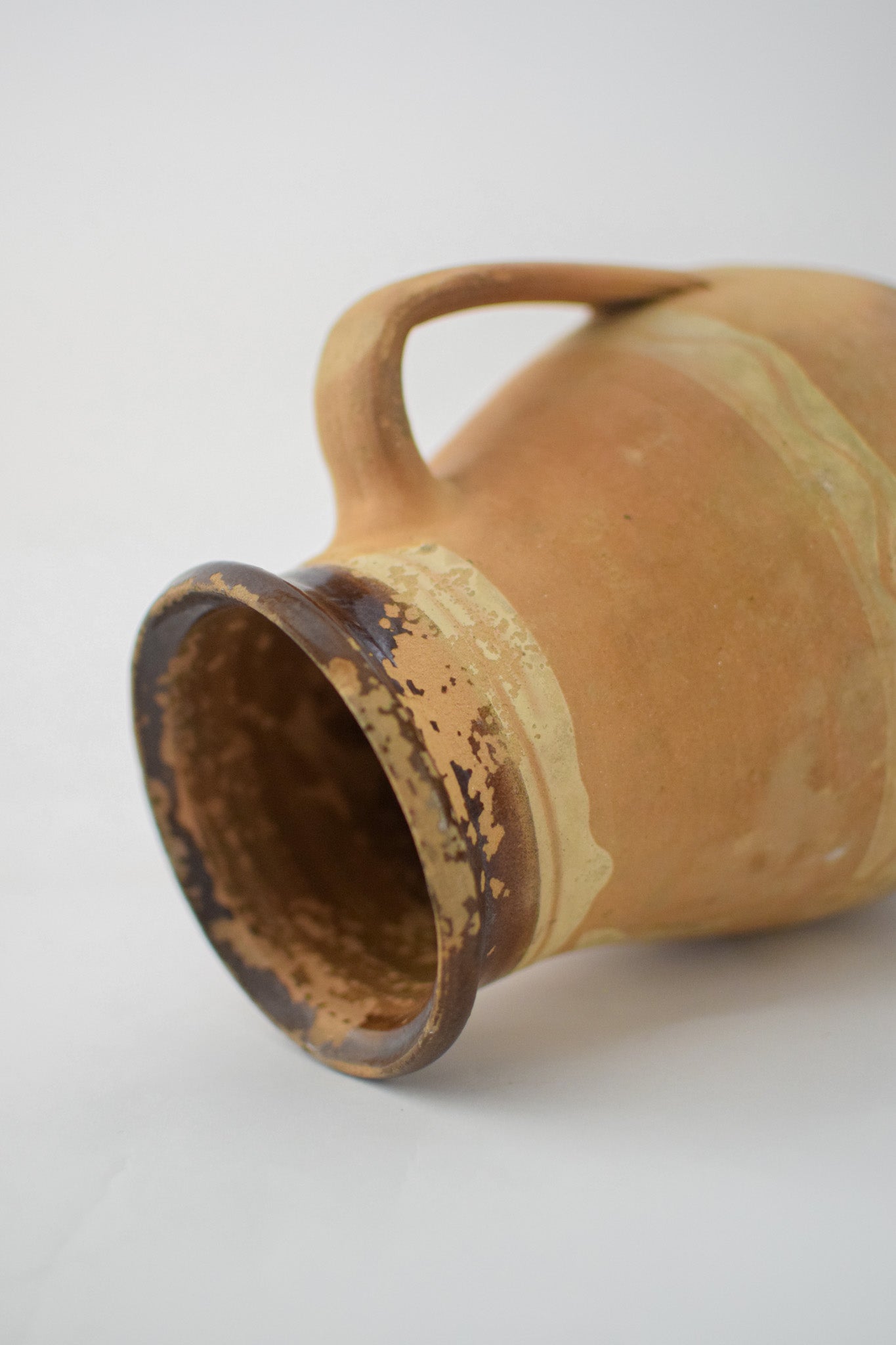 Éliott French Ceramic Pottery
