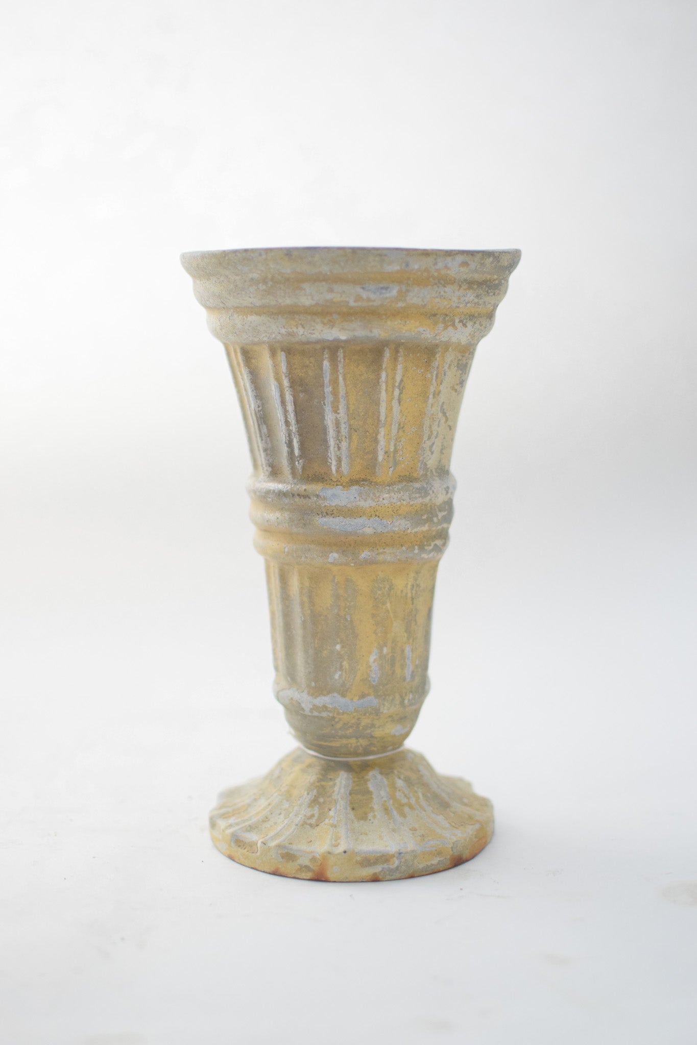 Émeric Vintage French Cast Iron Vessel
