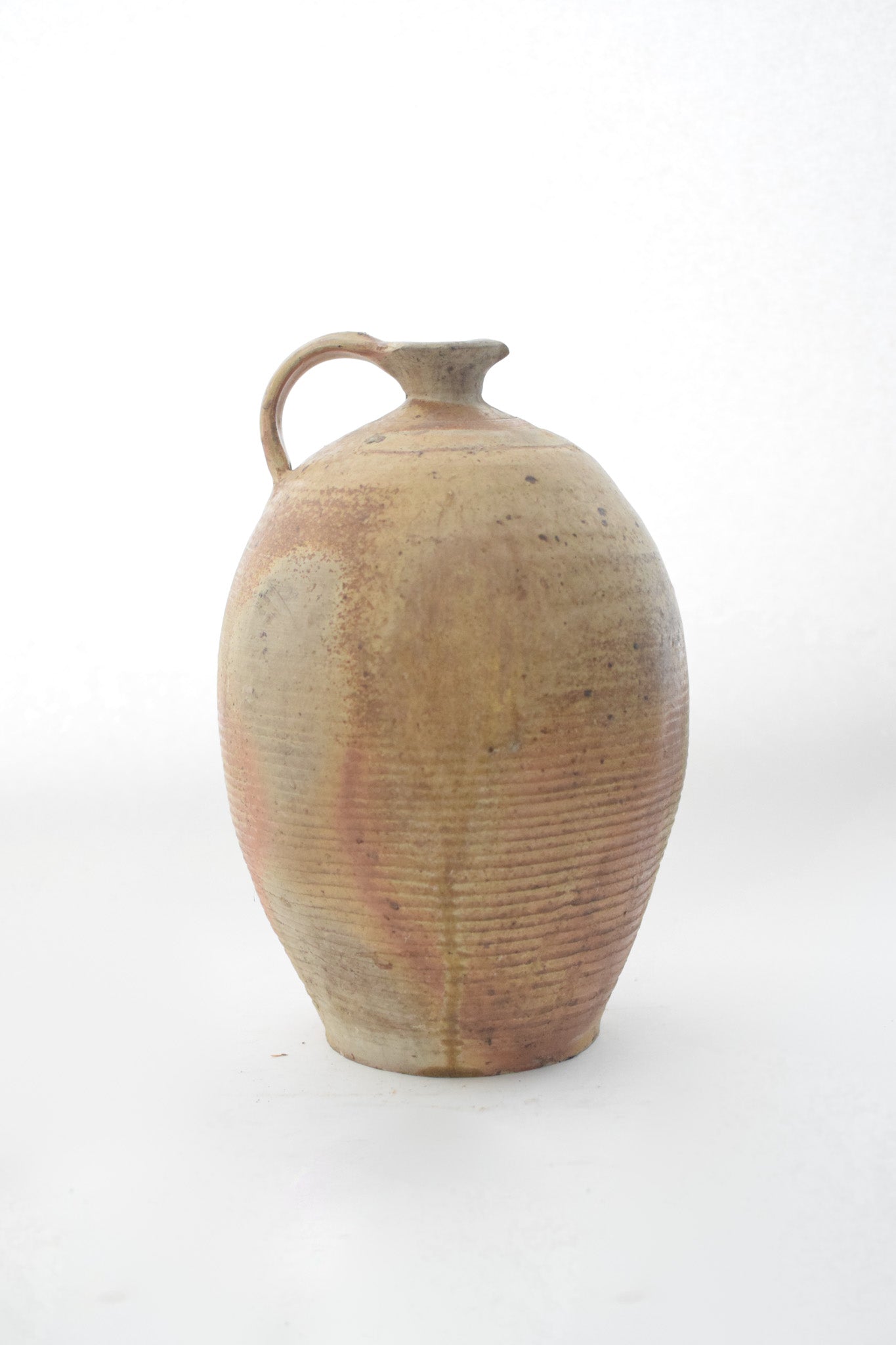 Léo Vintage Pottery From France