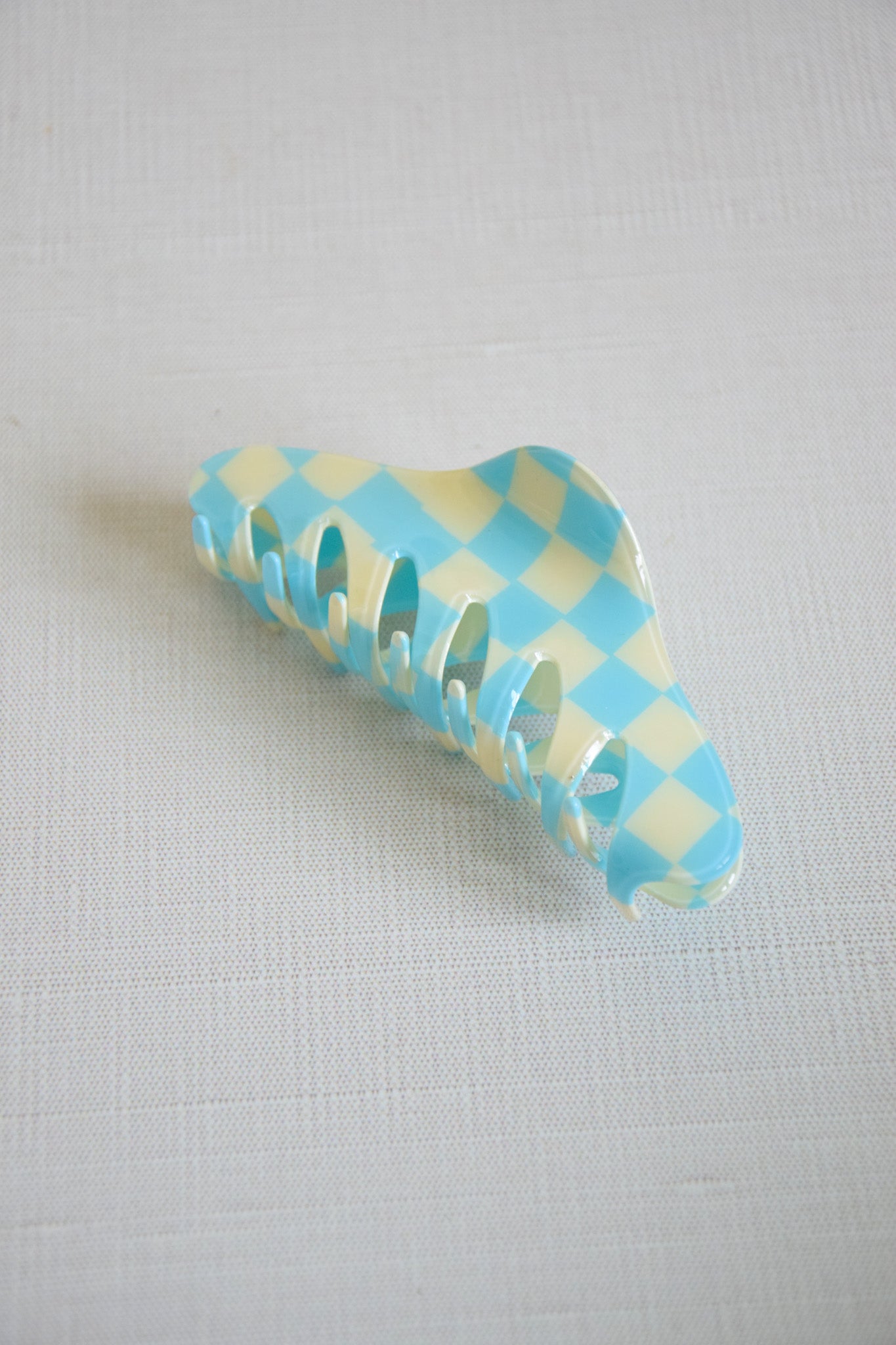 Colossal Checkers Claw Clips