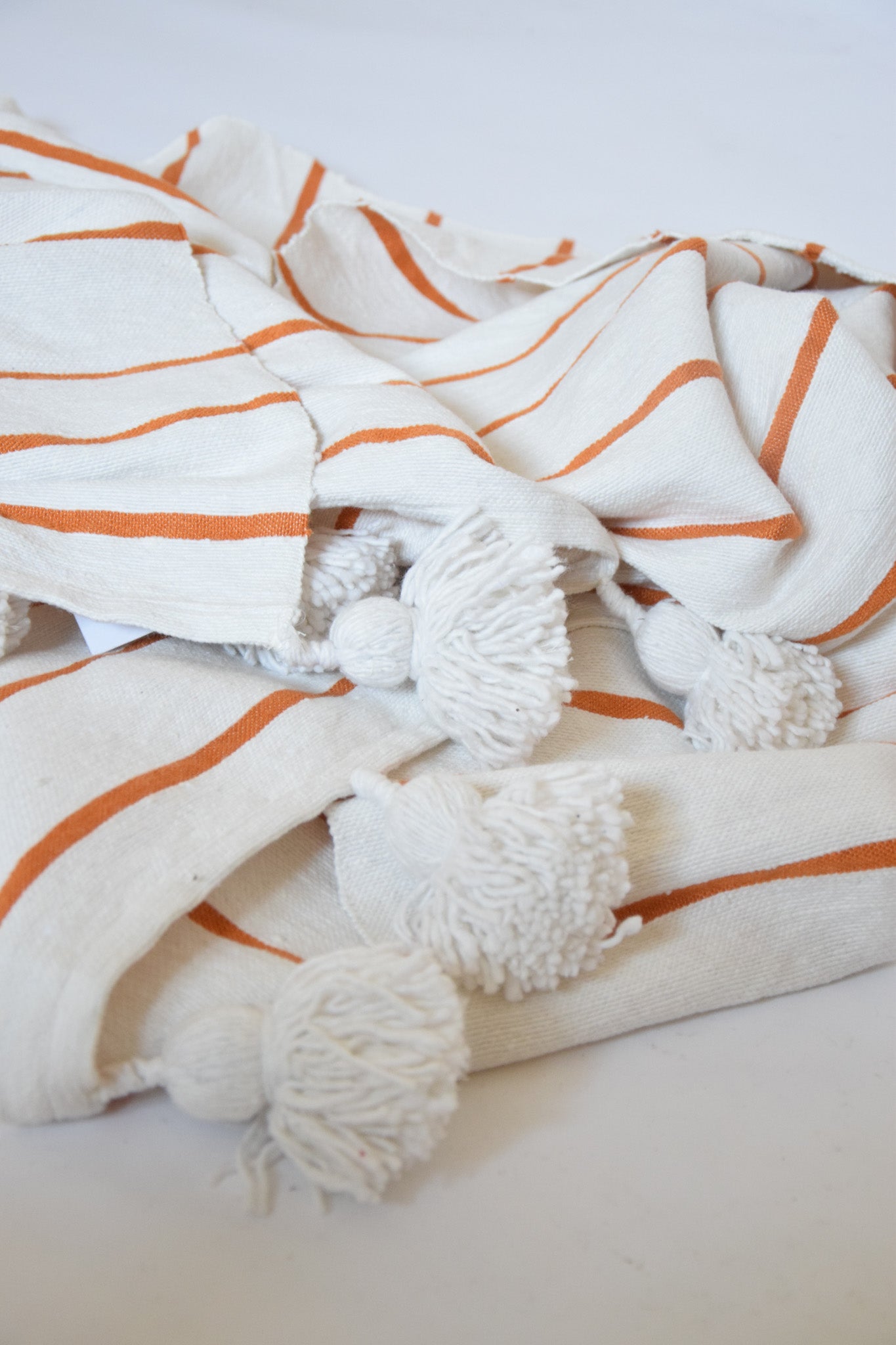 Yassine Moroccan Tassel Blankets