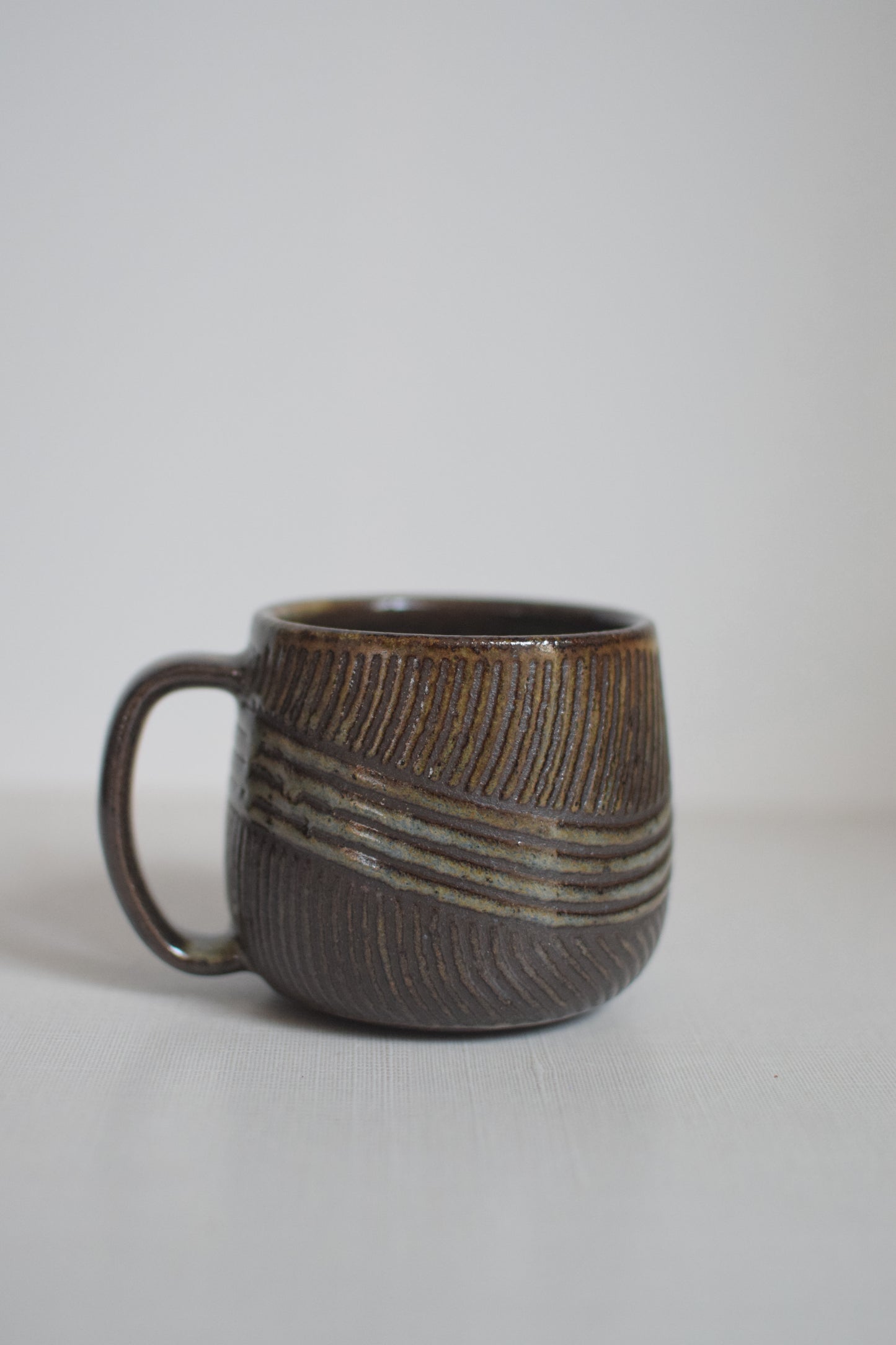 Noir Clay Mug