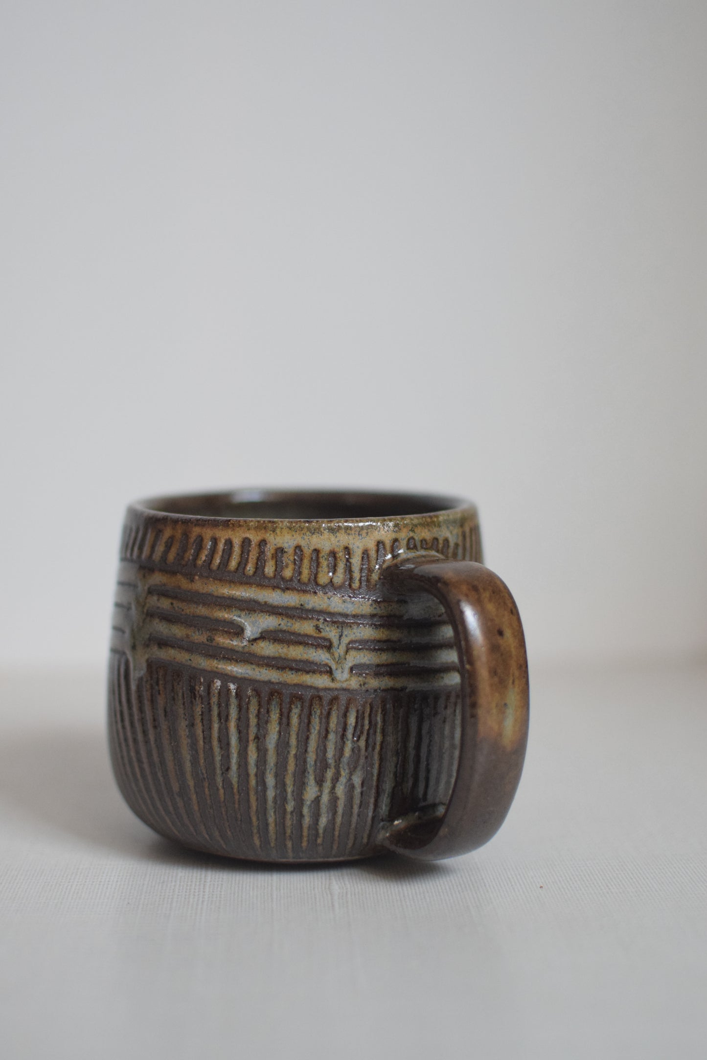 Noir Clay Mug