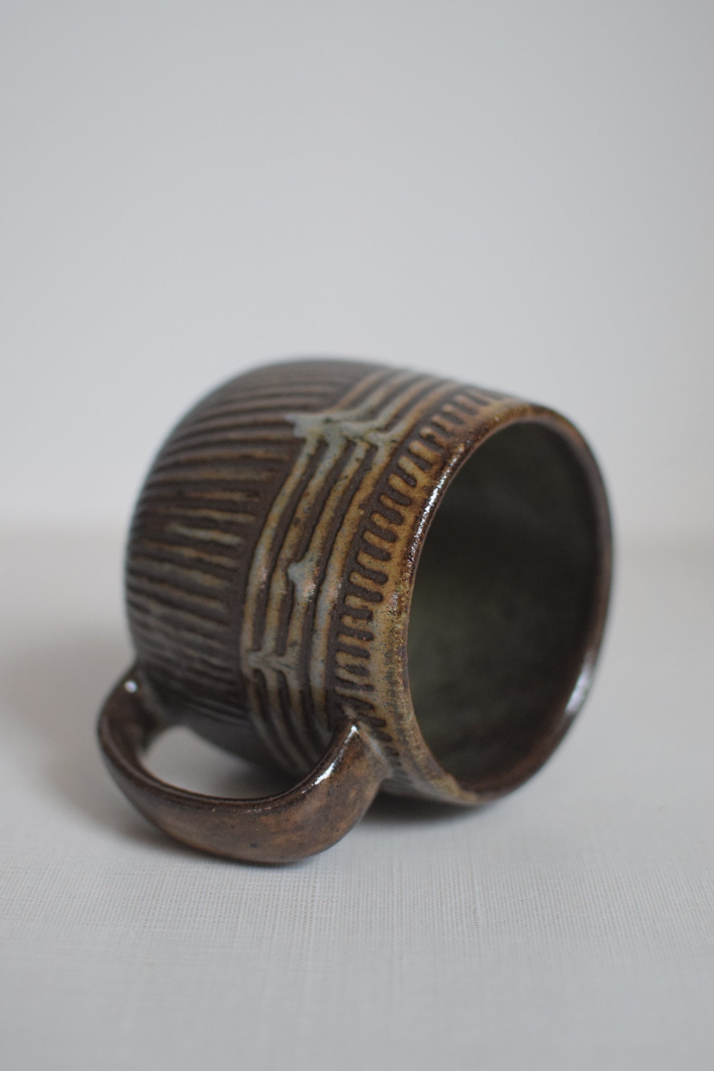 Noir Clay Mug
