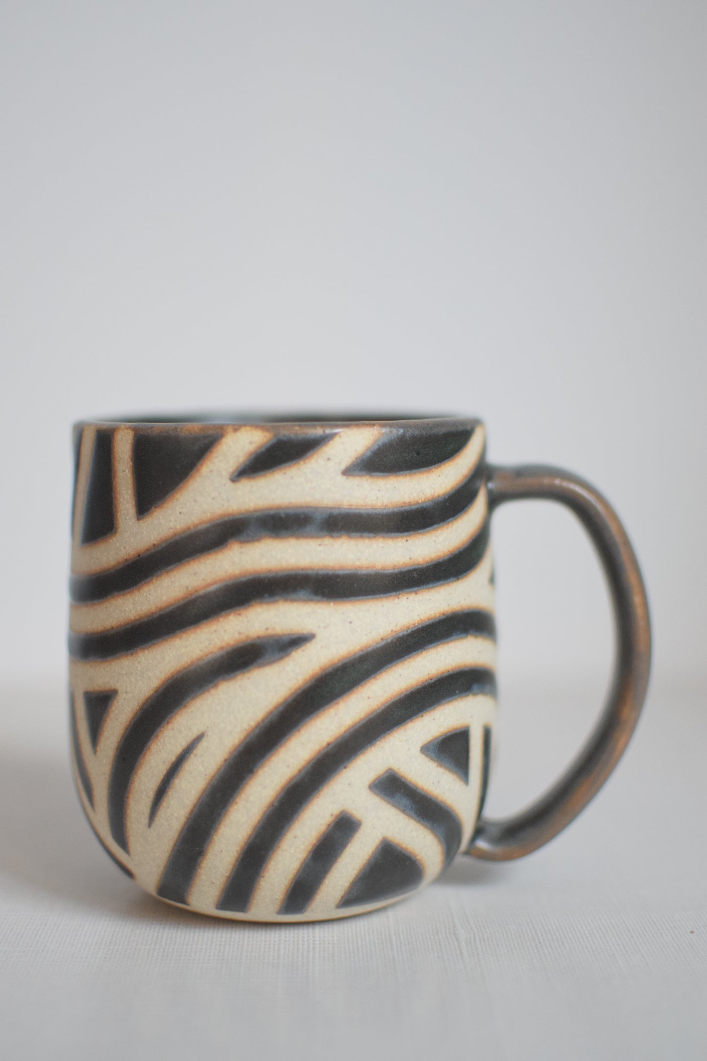 Vero Linework Mug