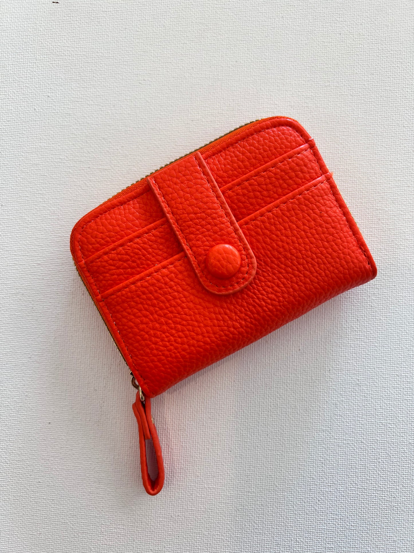 Vegan Button Card Wallet