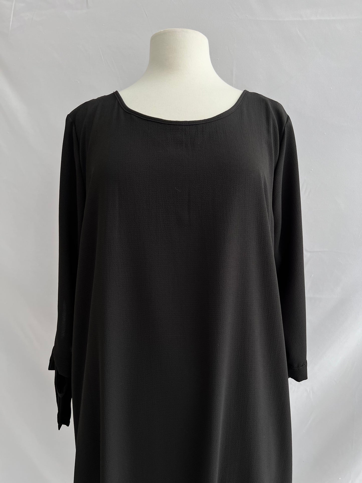 Kaya Midi Dress Extended