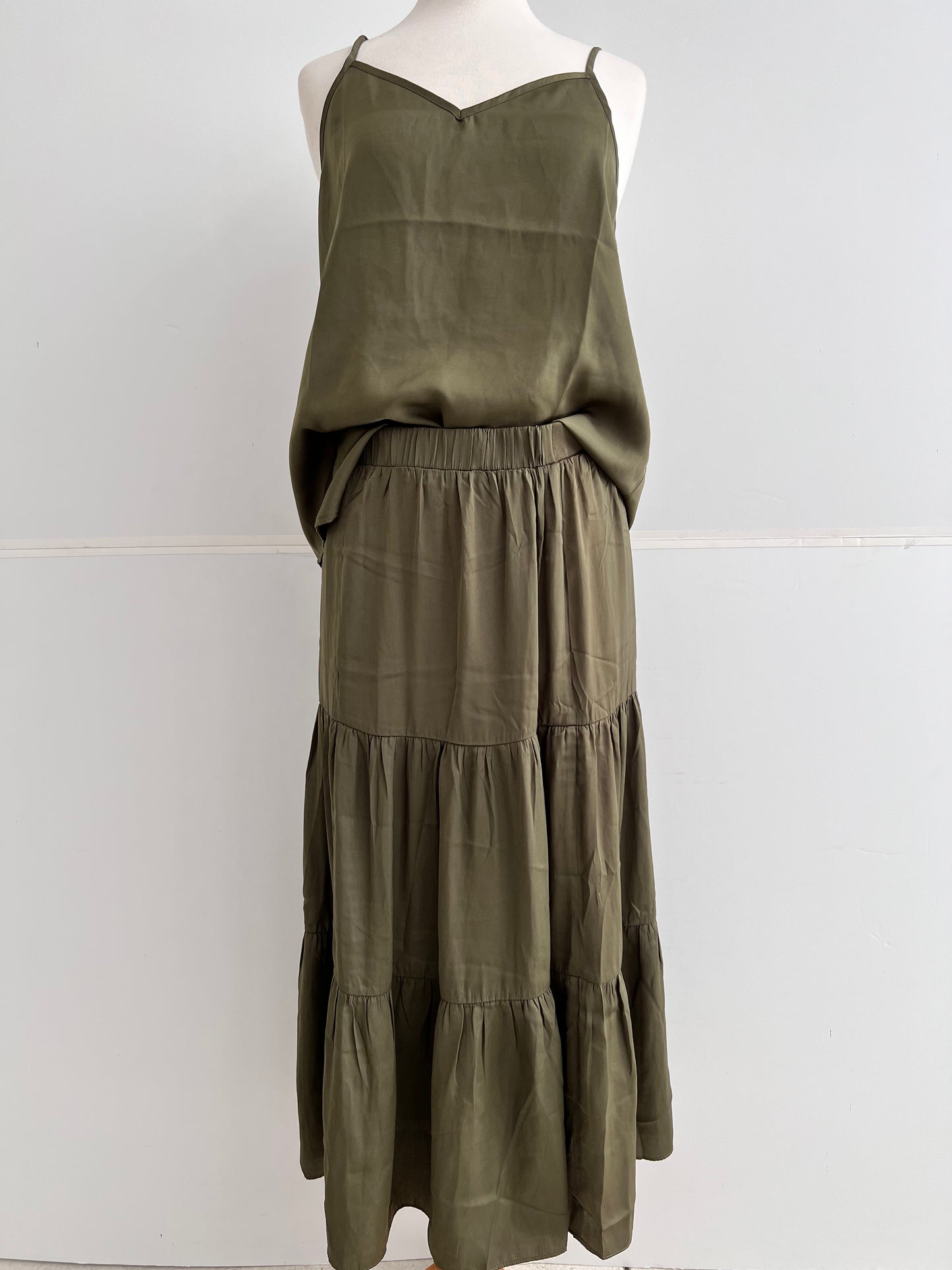 Pipkin Tiered Midi Skirt