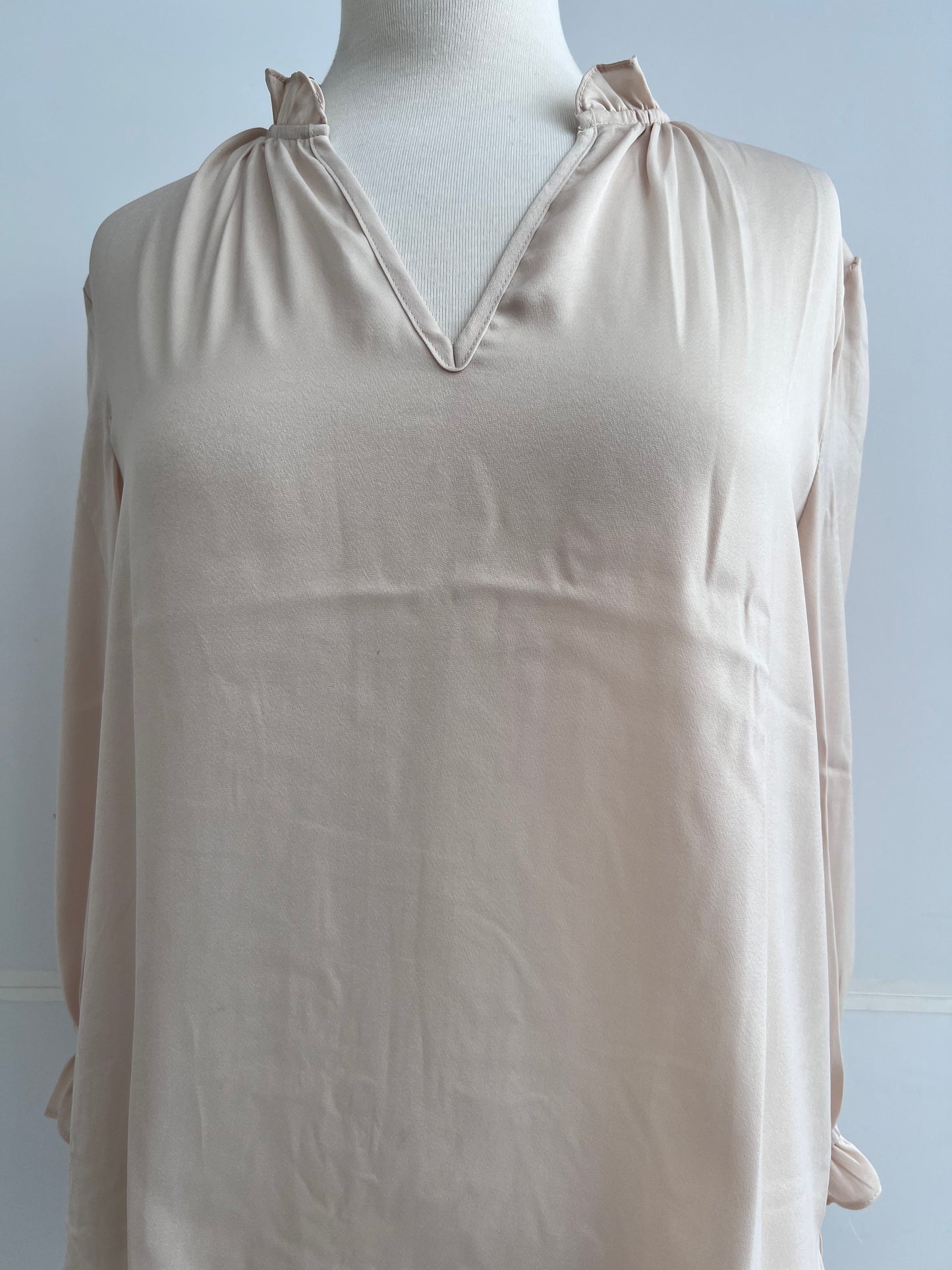 Maggie Ruffle Neck Blouse (Cream)