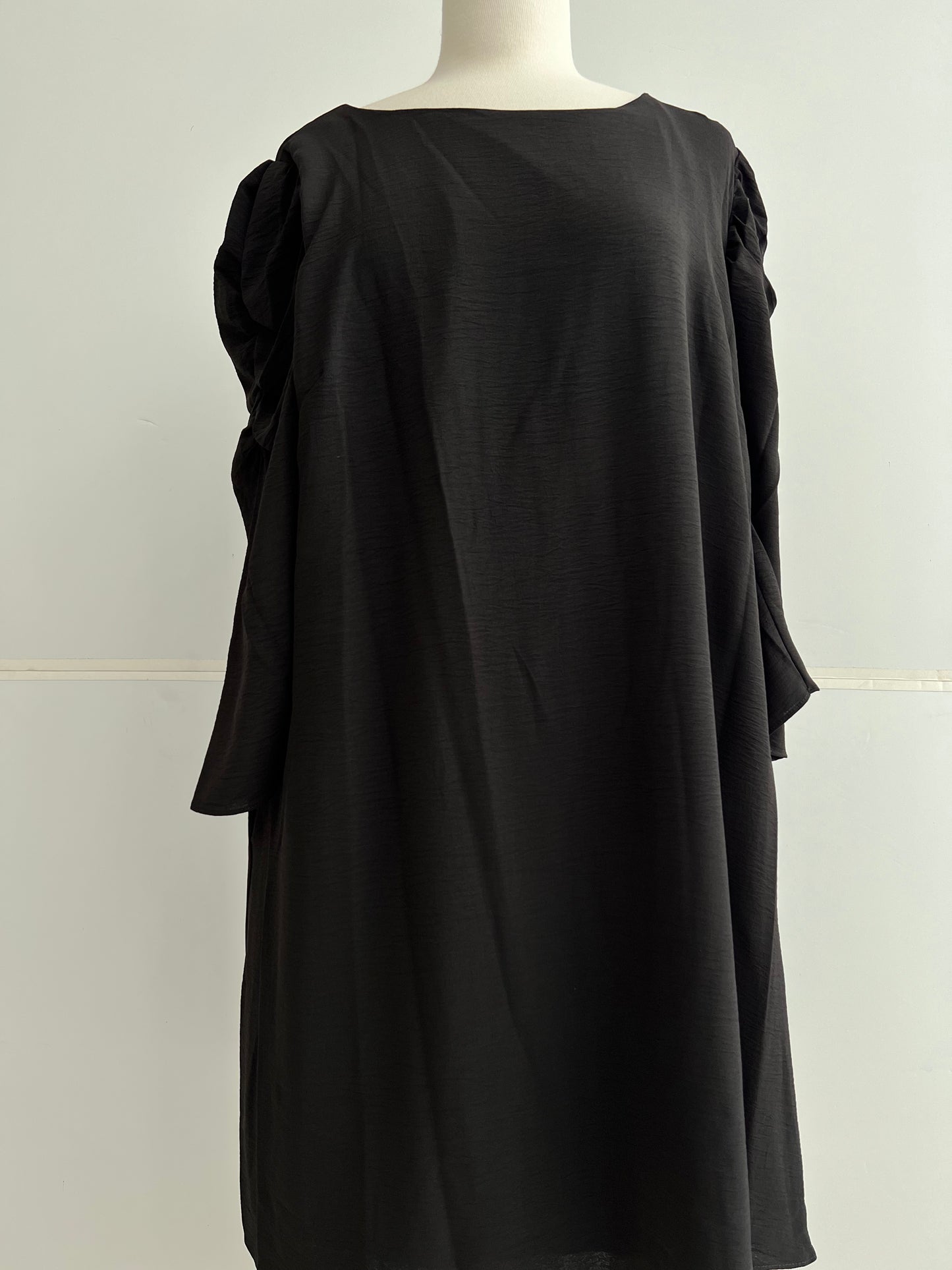 Paisleigh Dress Extended