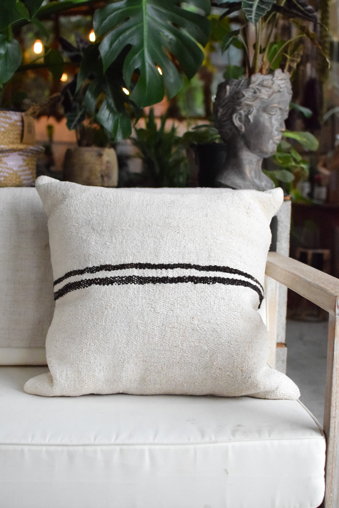 Elif Hemp Pillow Cover