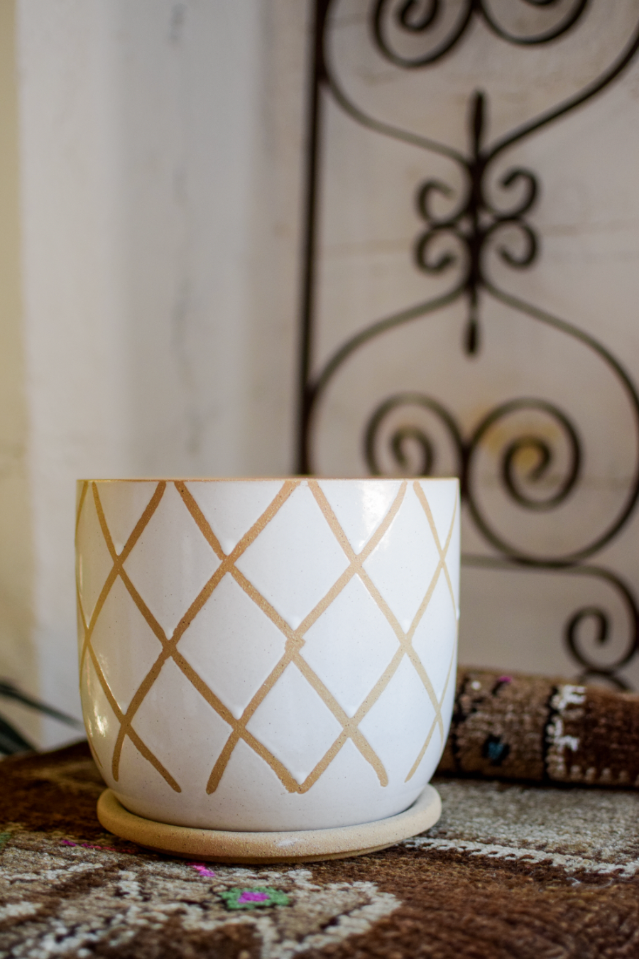 8" Tic Pot