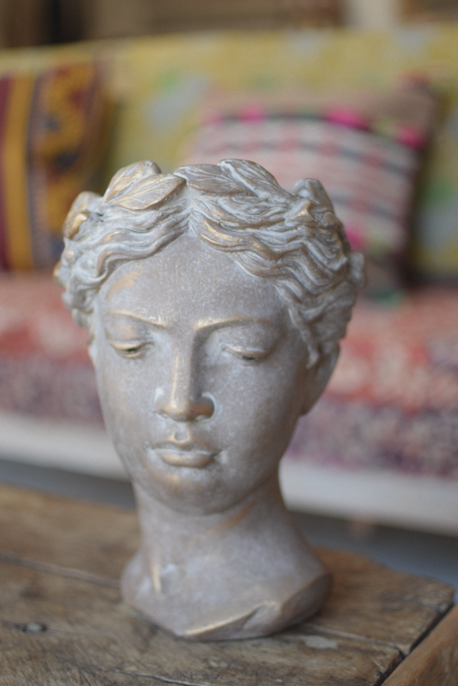 11" Greek Head Planter