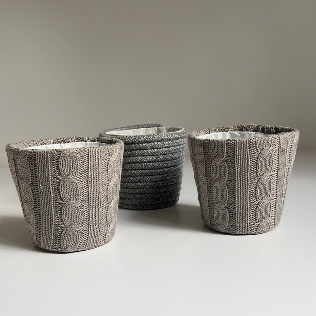 Knitted Plant Pot