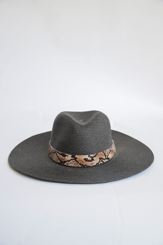 Elaina Snake Textured Black Hat