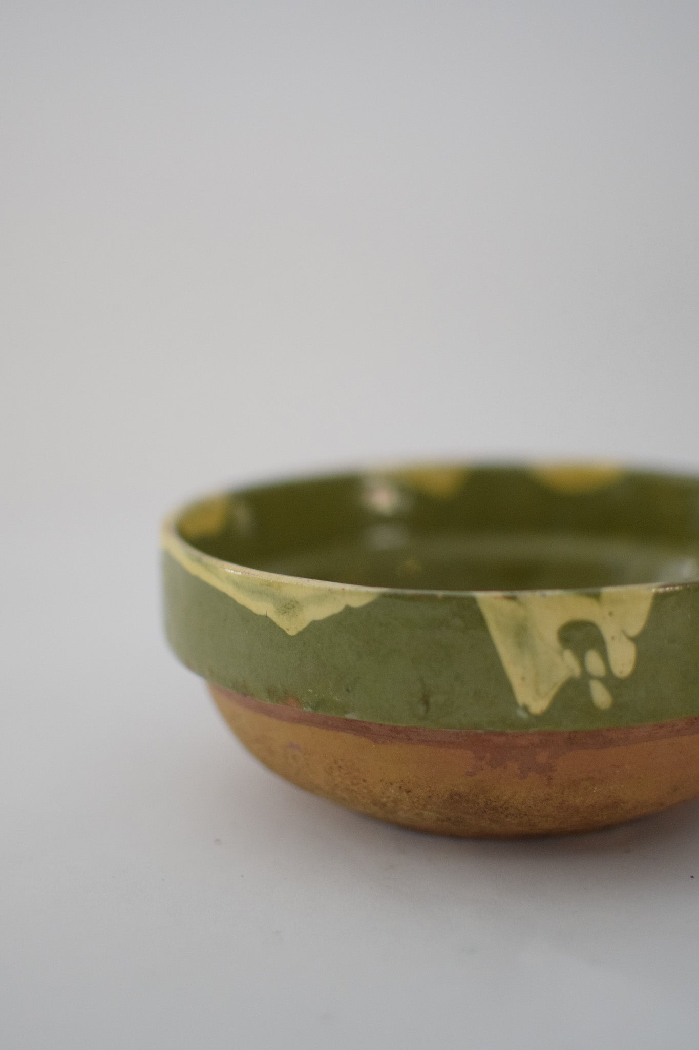 Evelyn Vintage Clay Bowl
