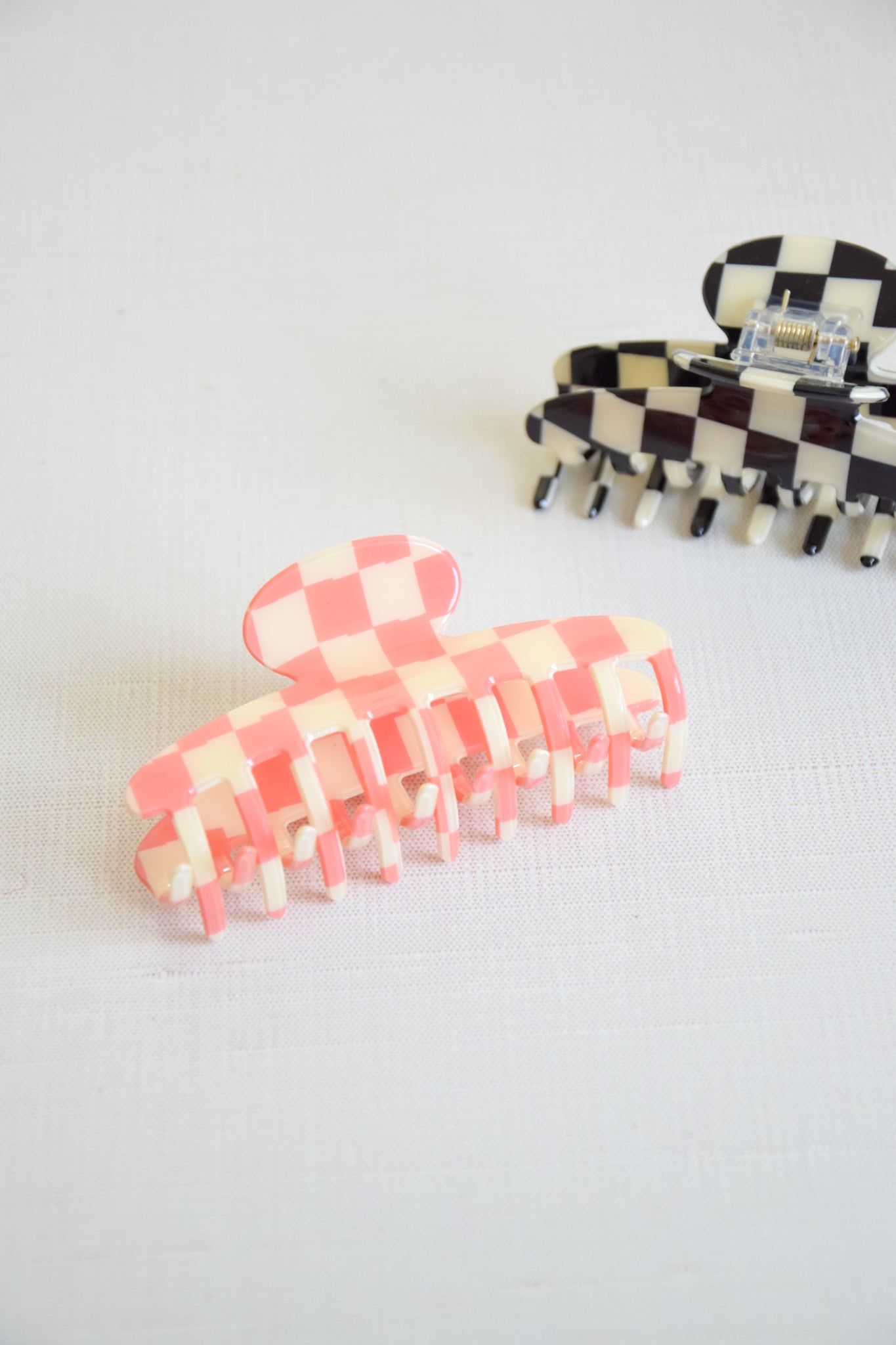Checkers Claw Clips