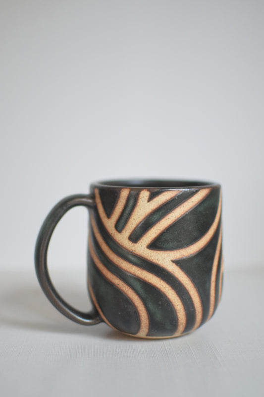 Vero Linework Mug