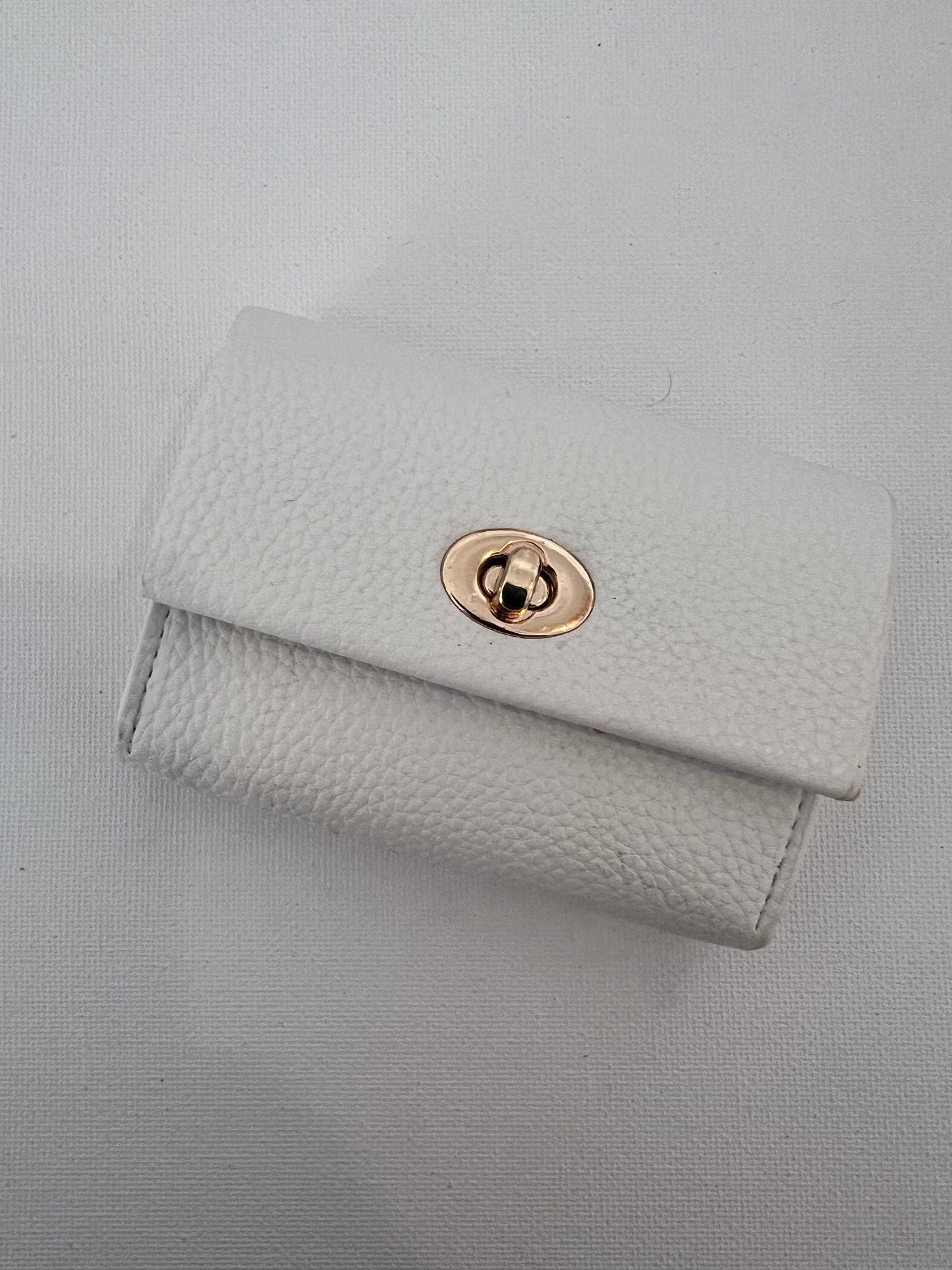 Vegan Buckle Card Wallet