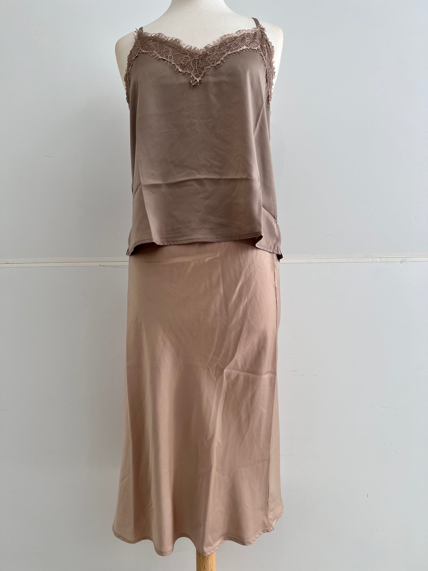 Florina Solid Midi Skirt