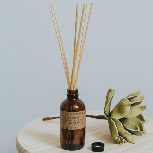 Teakwood & Tobacco Reed Diffuser -3.5fl.