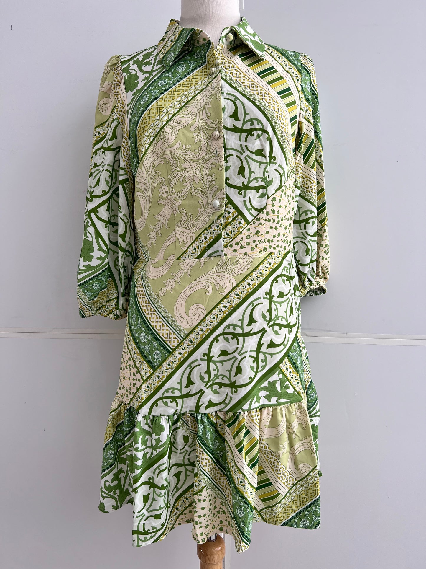 Carla Retro Long Sleeve Babydoll Dress (Green)